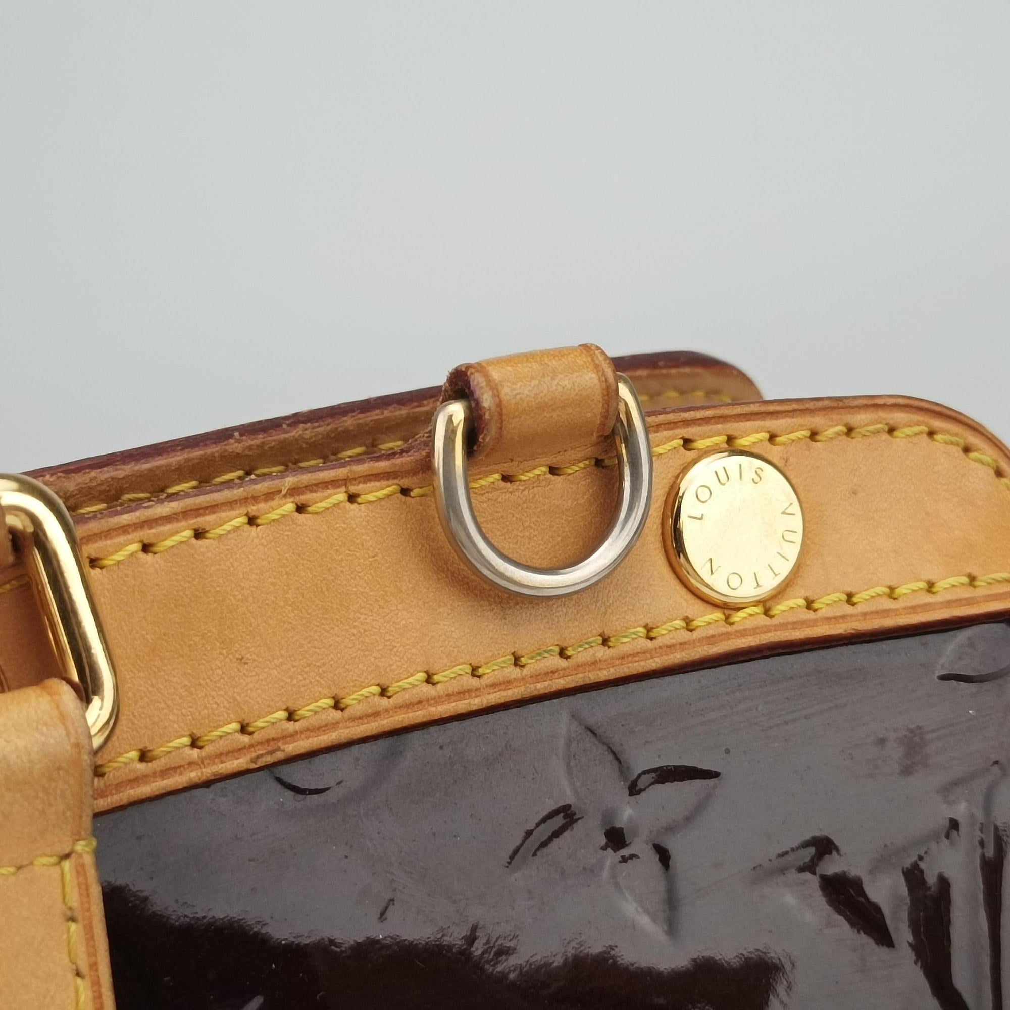 Pre-owned Louis Vuitton Brea MM AMARANTE Vernis M91619 shoulderbag | stylenewstar