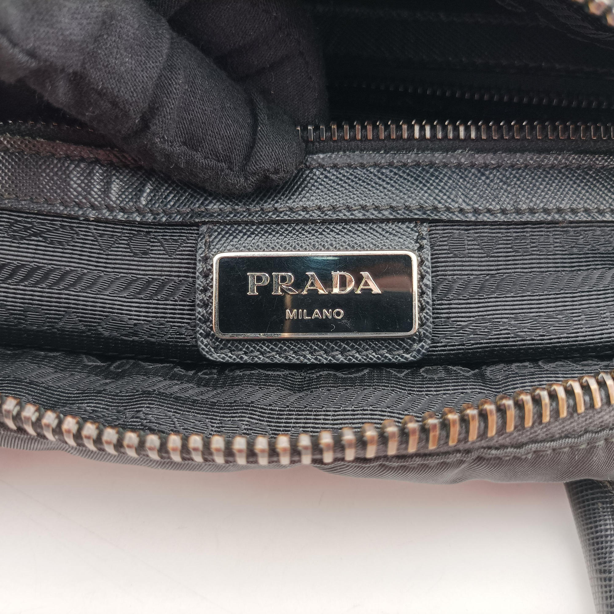 Pre-owned Prada Nylon Briefcase Nero Black Nylon×SAFFIANO Leather VA0983 handbag | stylenewstar