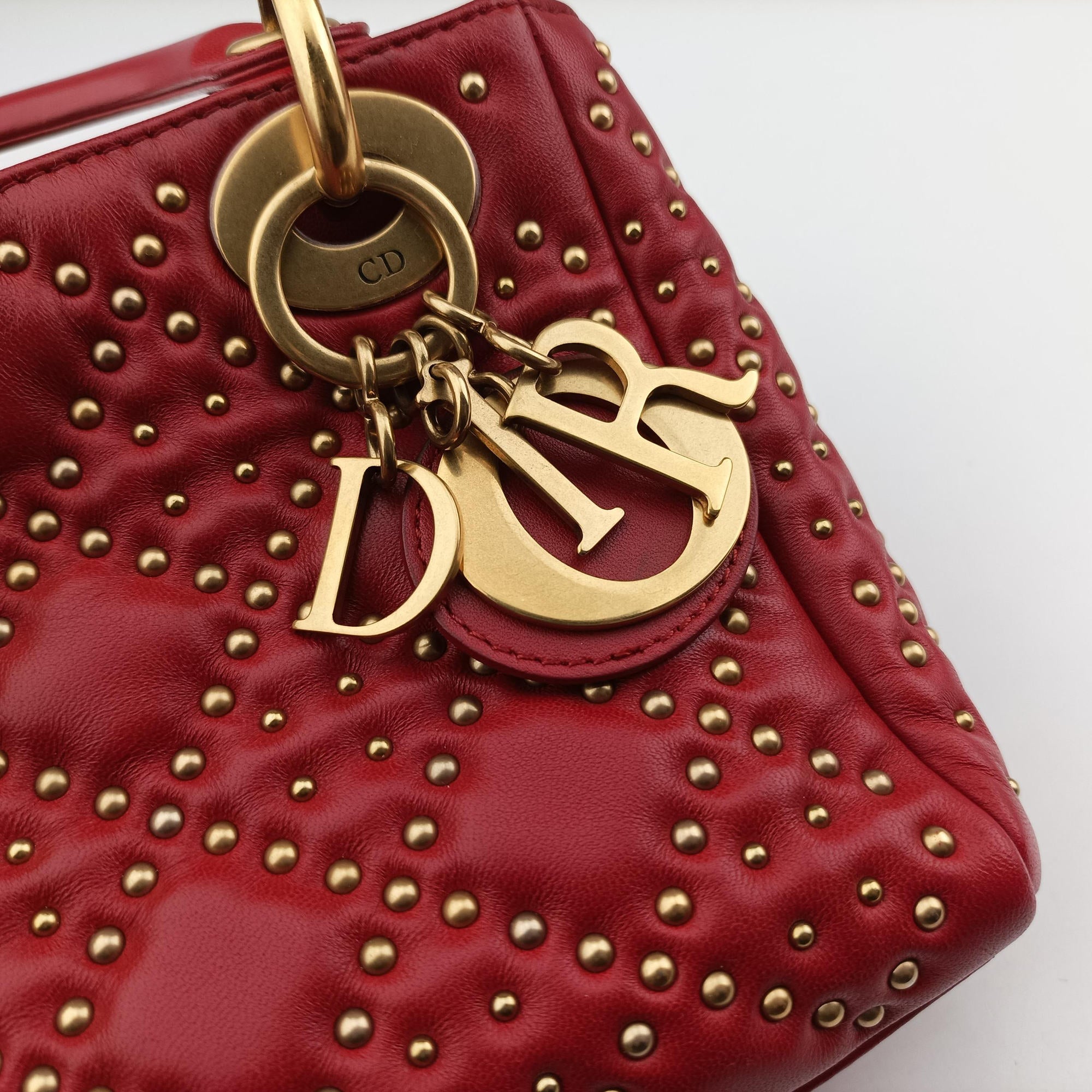 Pre-owned Christian Dior Lady Dior Red lambskin  shoulderbag | stylenewstar