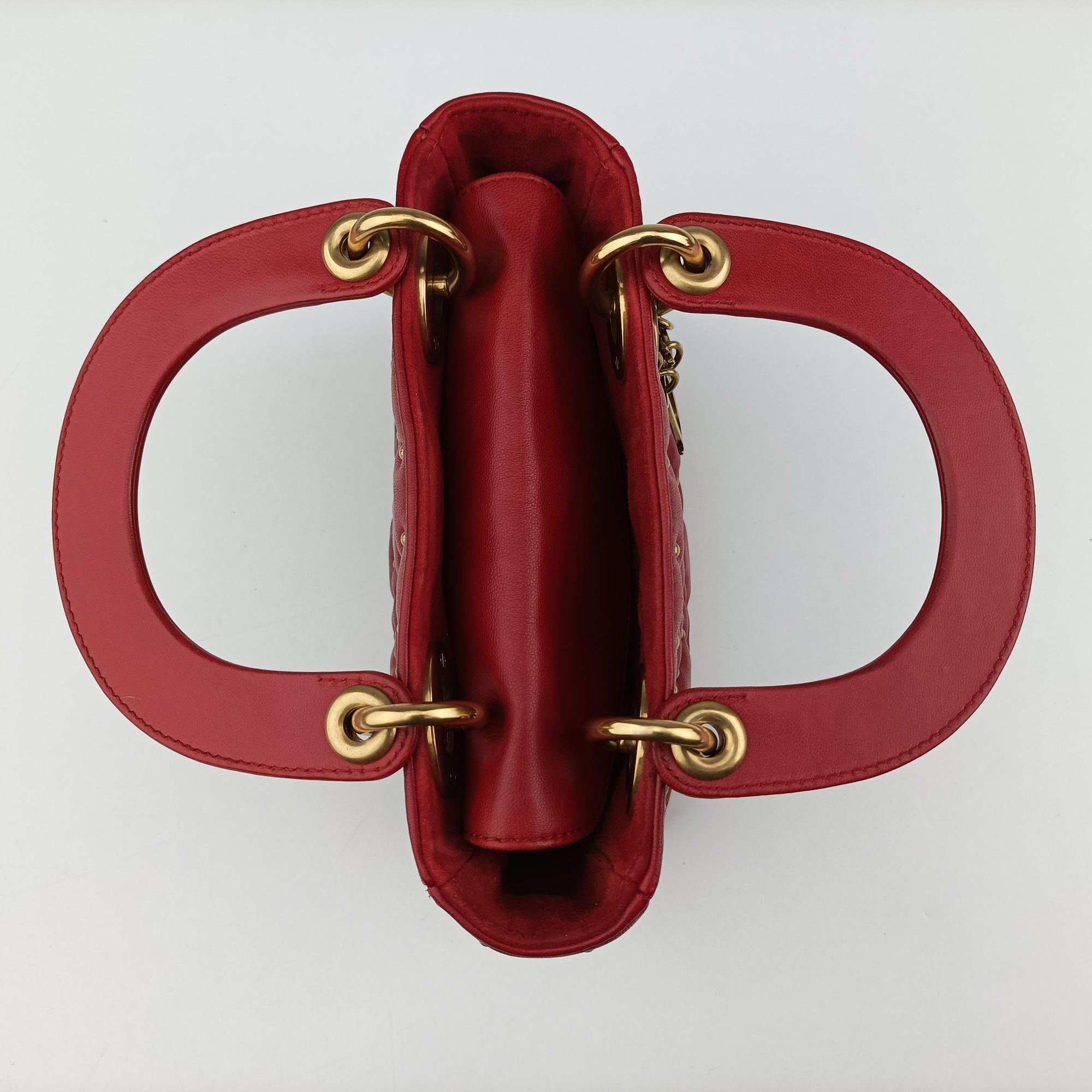 Pre-owned Christian Dior Lady Dior Red lambskin  shoulderbag | stylenewstar