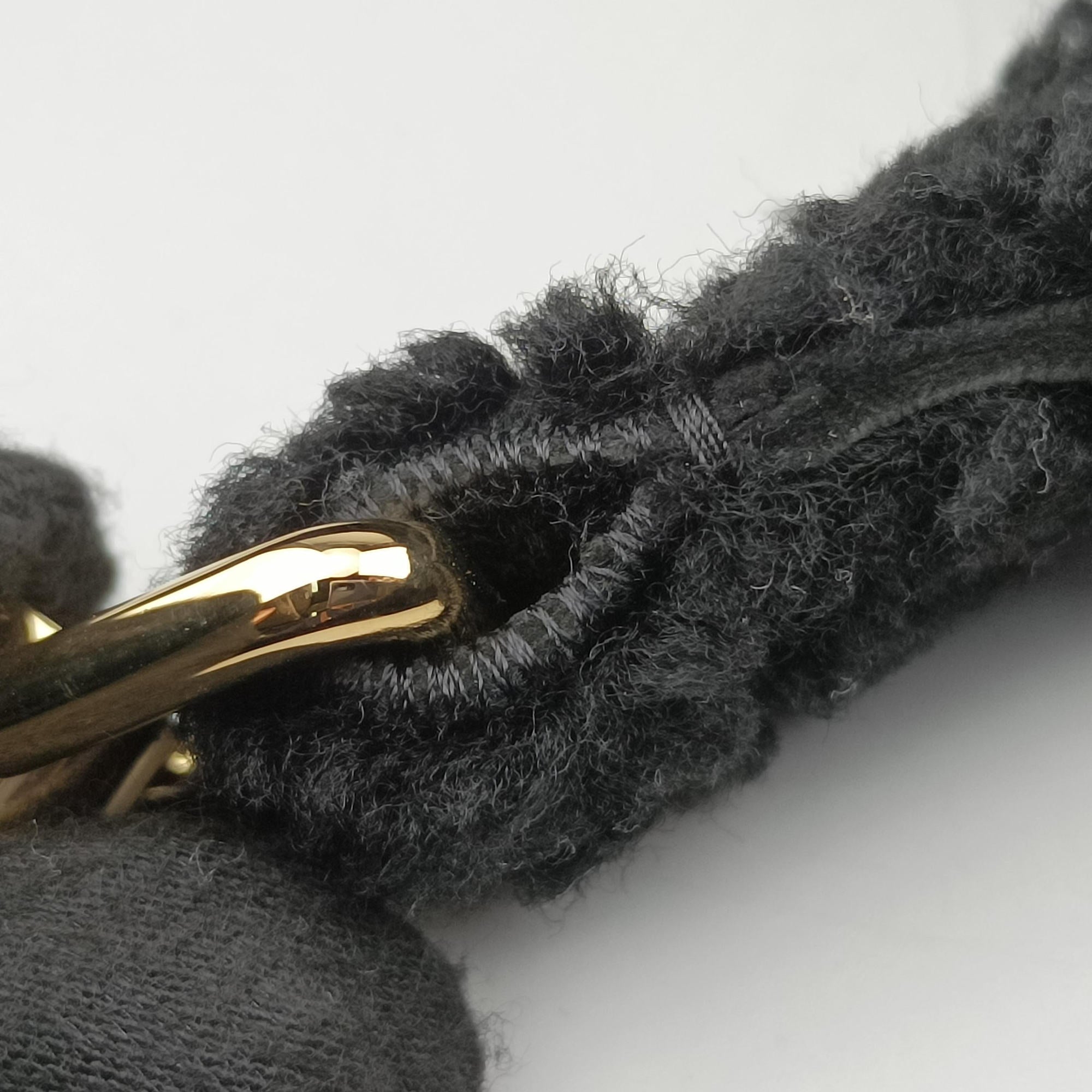 Pre-owned Gucci JACKIE 1961 Black Fur 636709 shoulderbag | stylenewstar