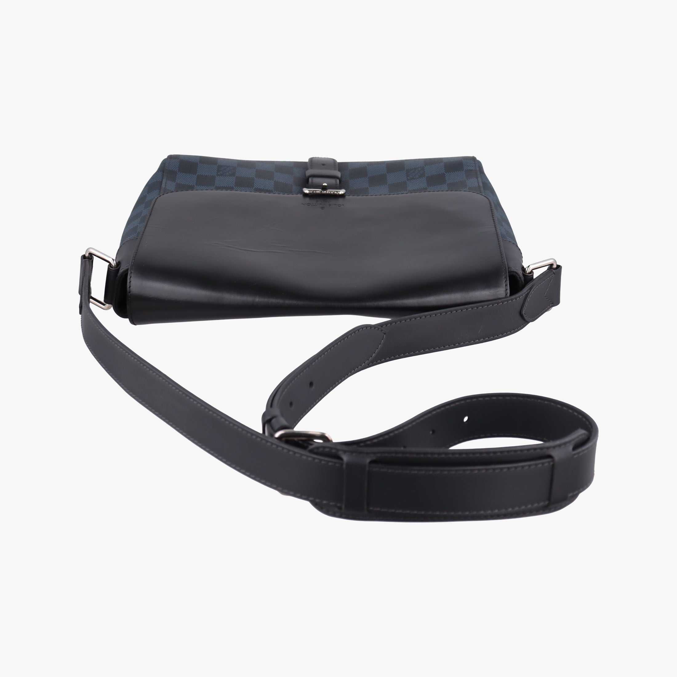 Secondhand Louis Vuitton Newport Messenger PM black×navy Damier Cobalt N41587 shoulderbag | stylenewstar