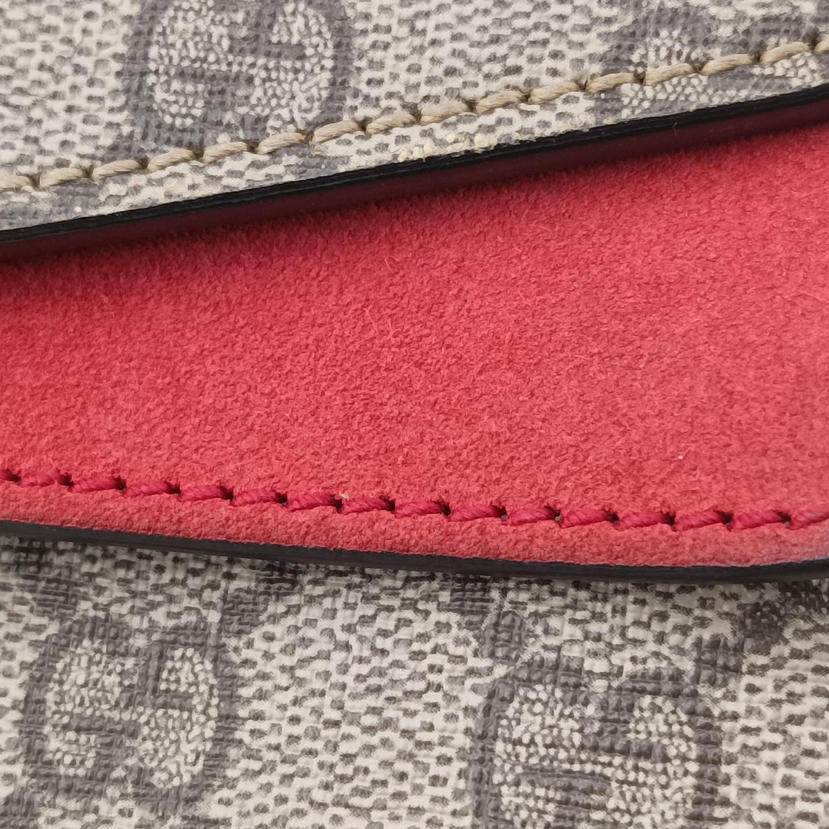 Vintage Gucci Dionysus Beige×red PVC coated canvas × suede 400249 shoulderbag | stylenewstar