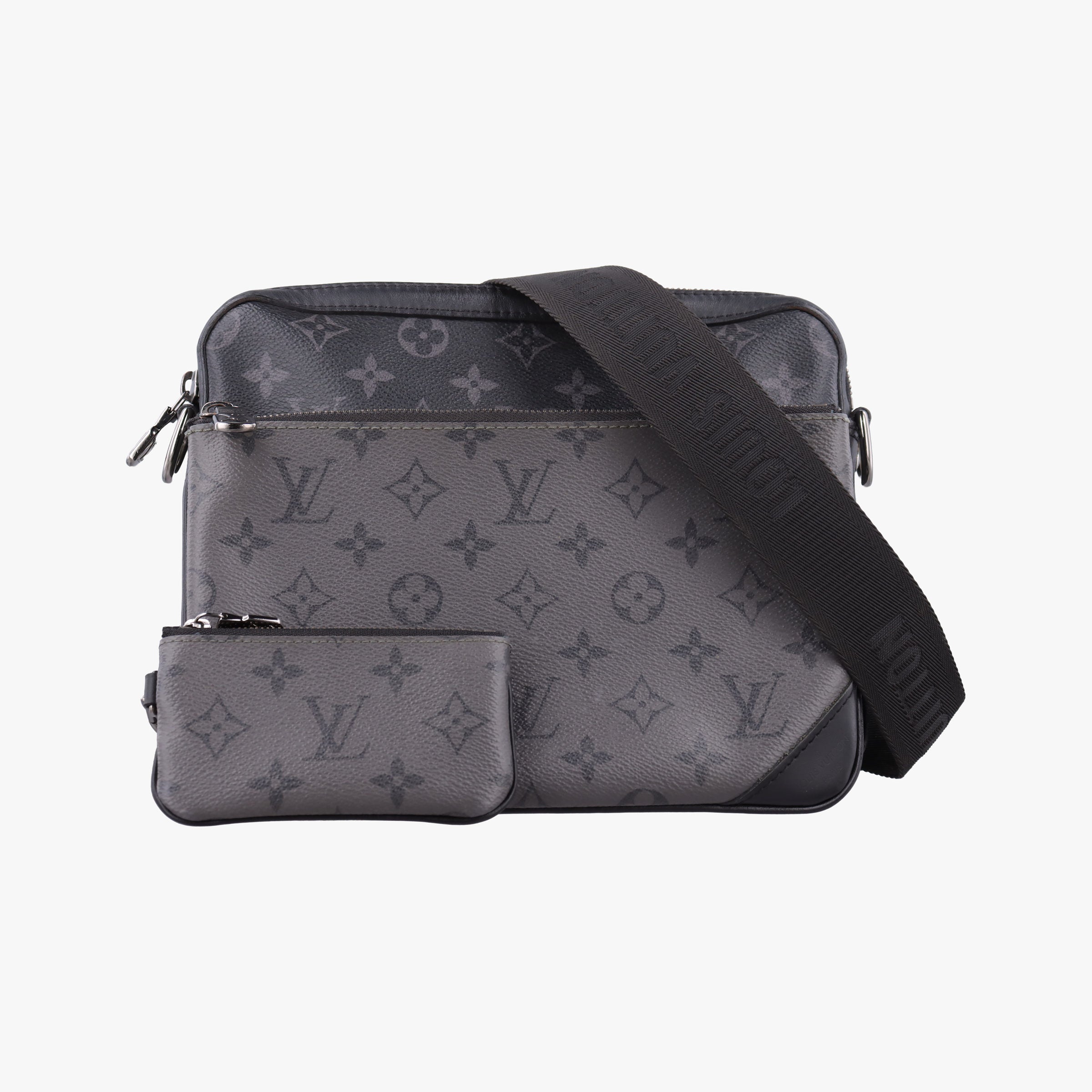 Vintage Louis Vuitton Trio Messenger black Monogram Eclipse Reverse M69443 shoulderbag | stylenewstar