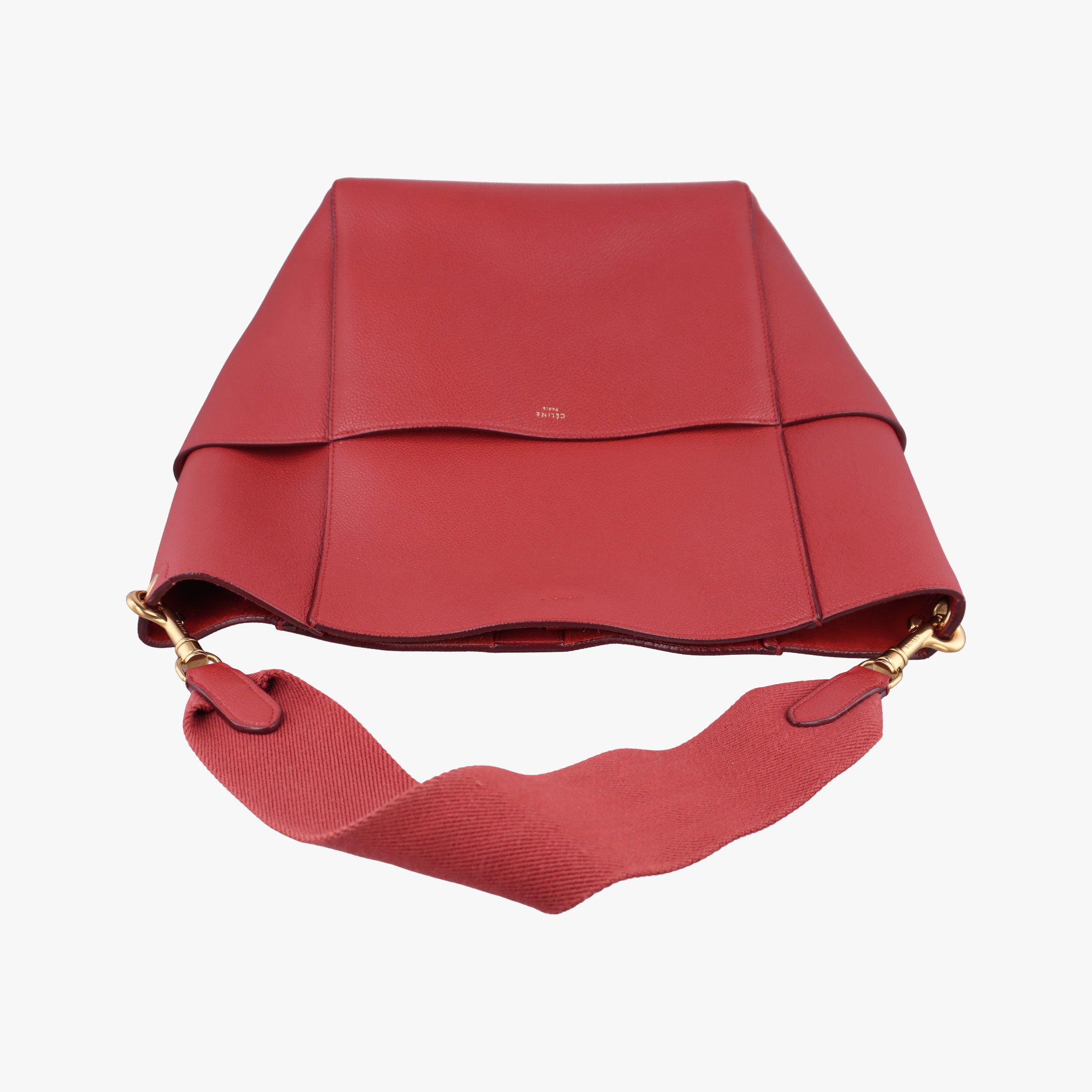 Secondhand Celine Sangle Bucket Red Leather  shoulderbag | stylenewstar