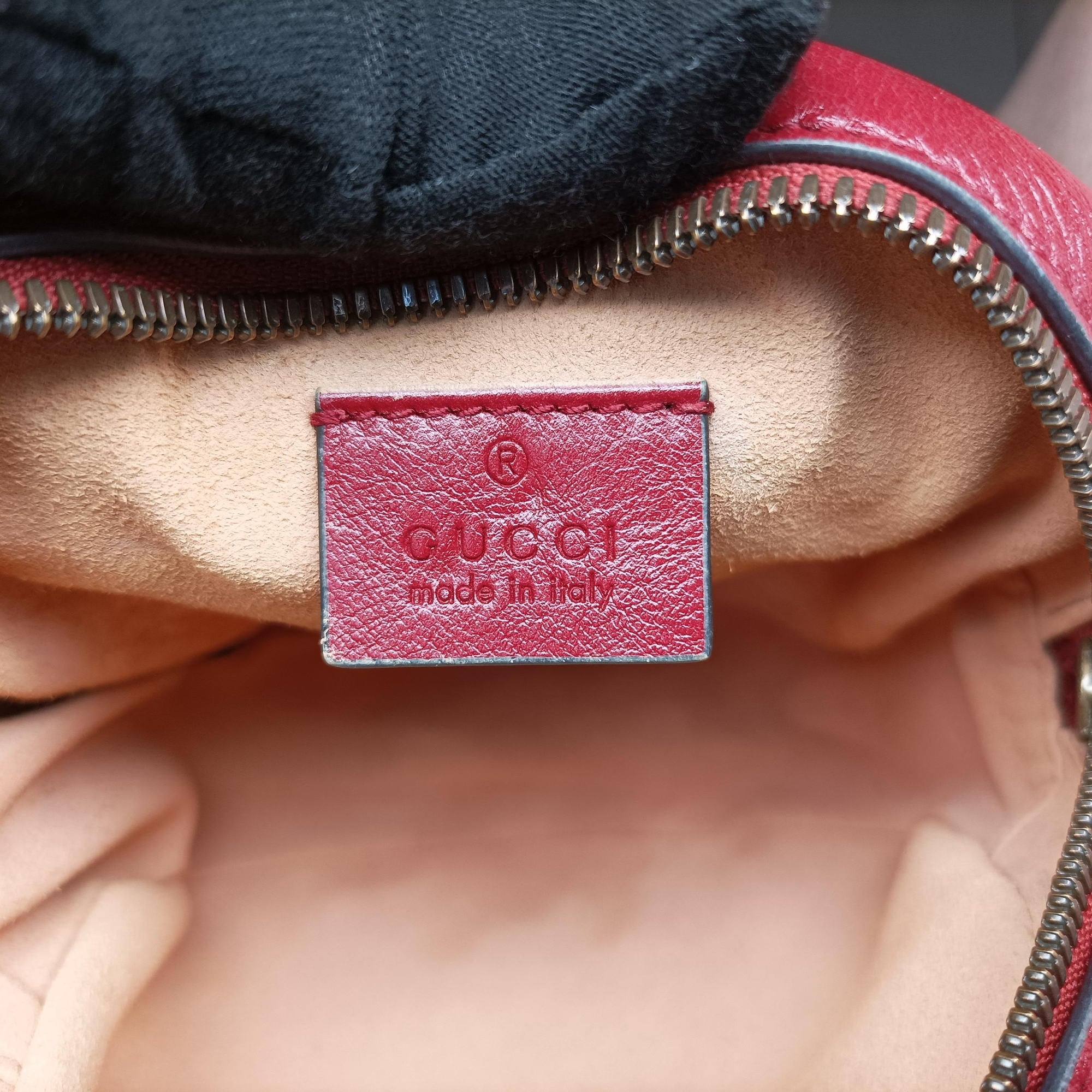 Secondhand Gucci GG Marmont Red Leather 550154 shoulderbag | stylenewstar