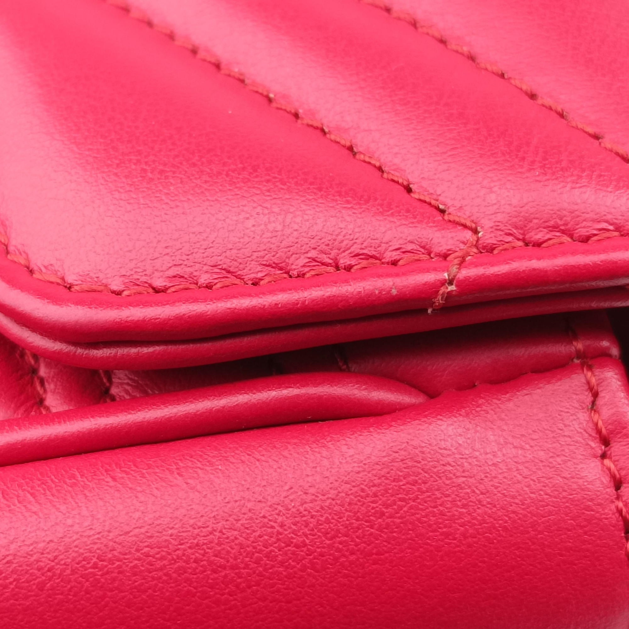 Pre-owned Gucci GG Marmont Red Leather 443497 shoulderbag | stylenewstar