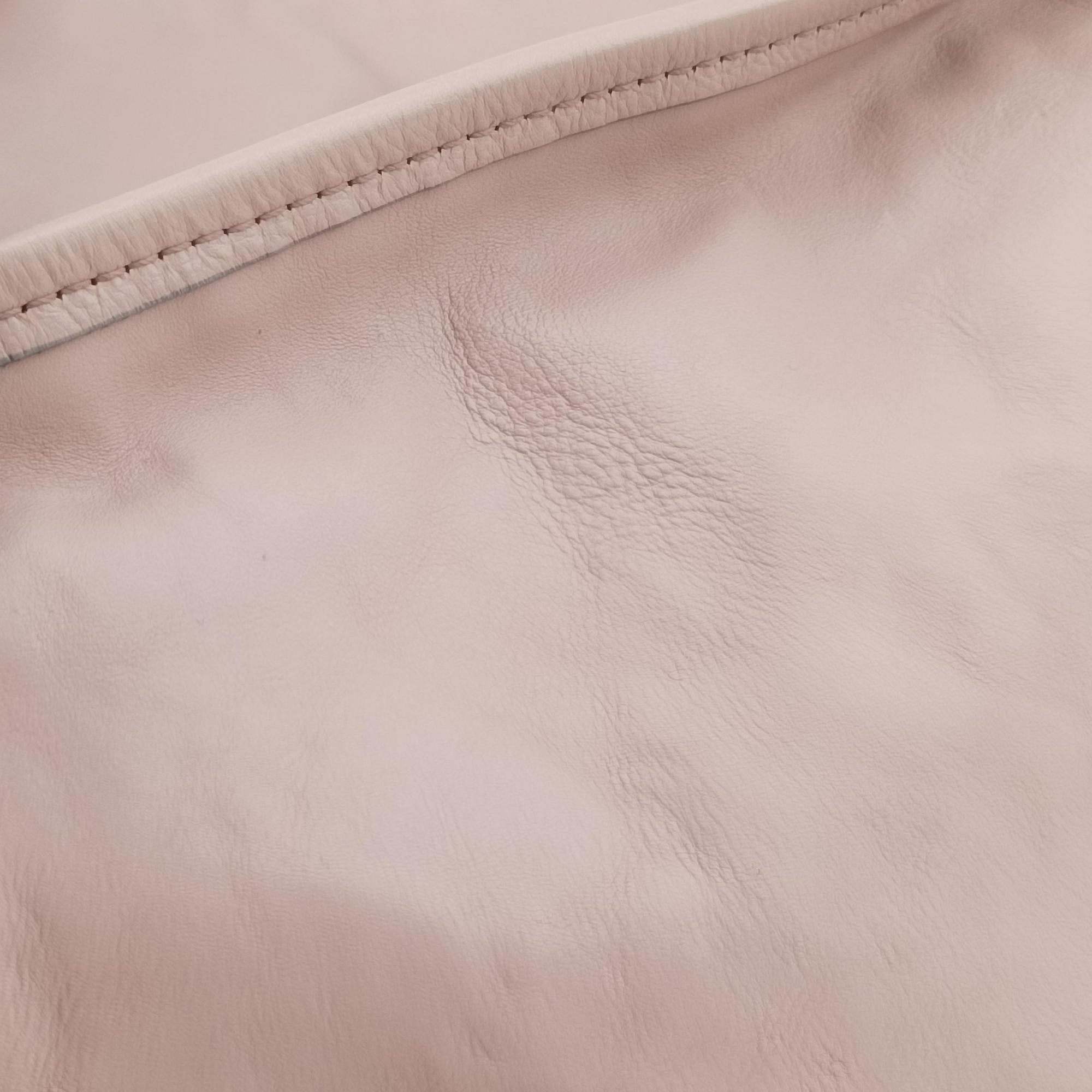 Vintage Gucci Soft Stirrup Pink Leather 296856 handbag | stylenewstar