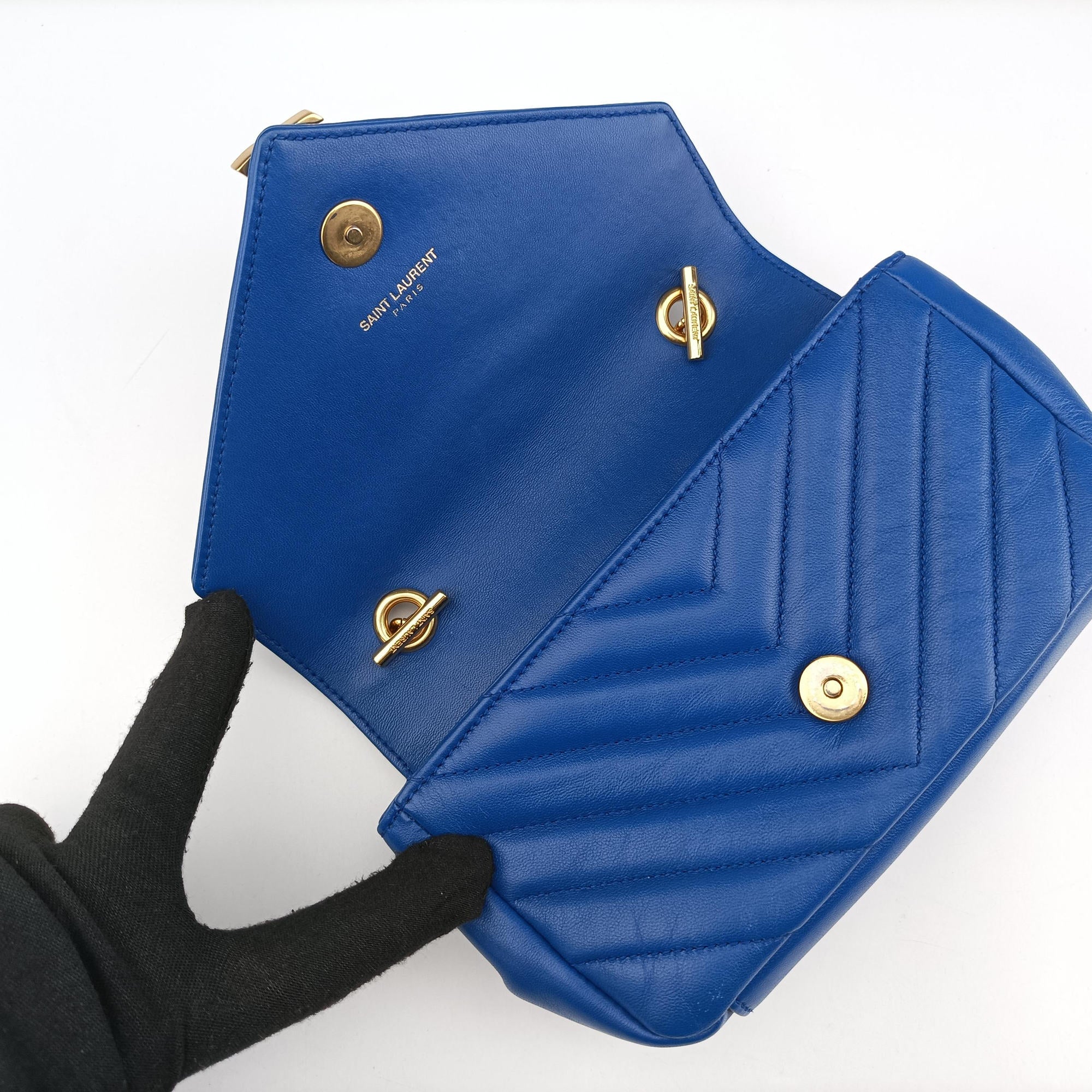 Pre-owned Yves Saint Laurent Baby Chai Blue Leather 399289 shoulderbag | stylenewstar