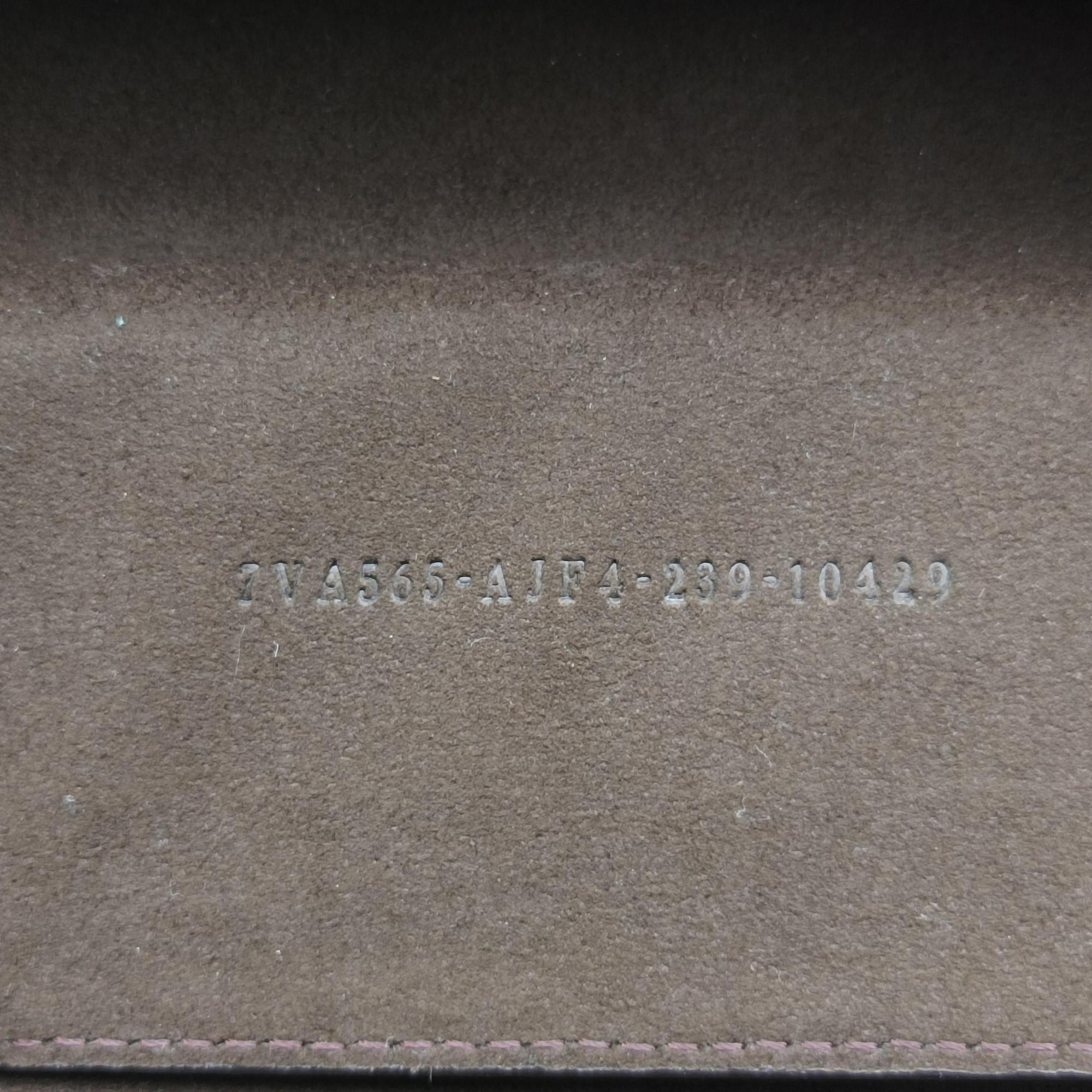 Pre-owned Fendi Soft Trunk Green Leather 7VA565 shoulderbag | stylenewstar