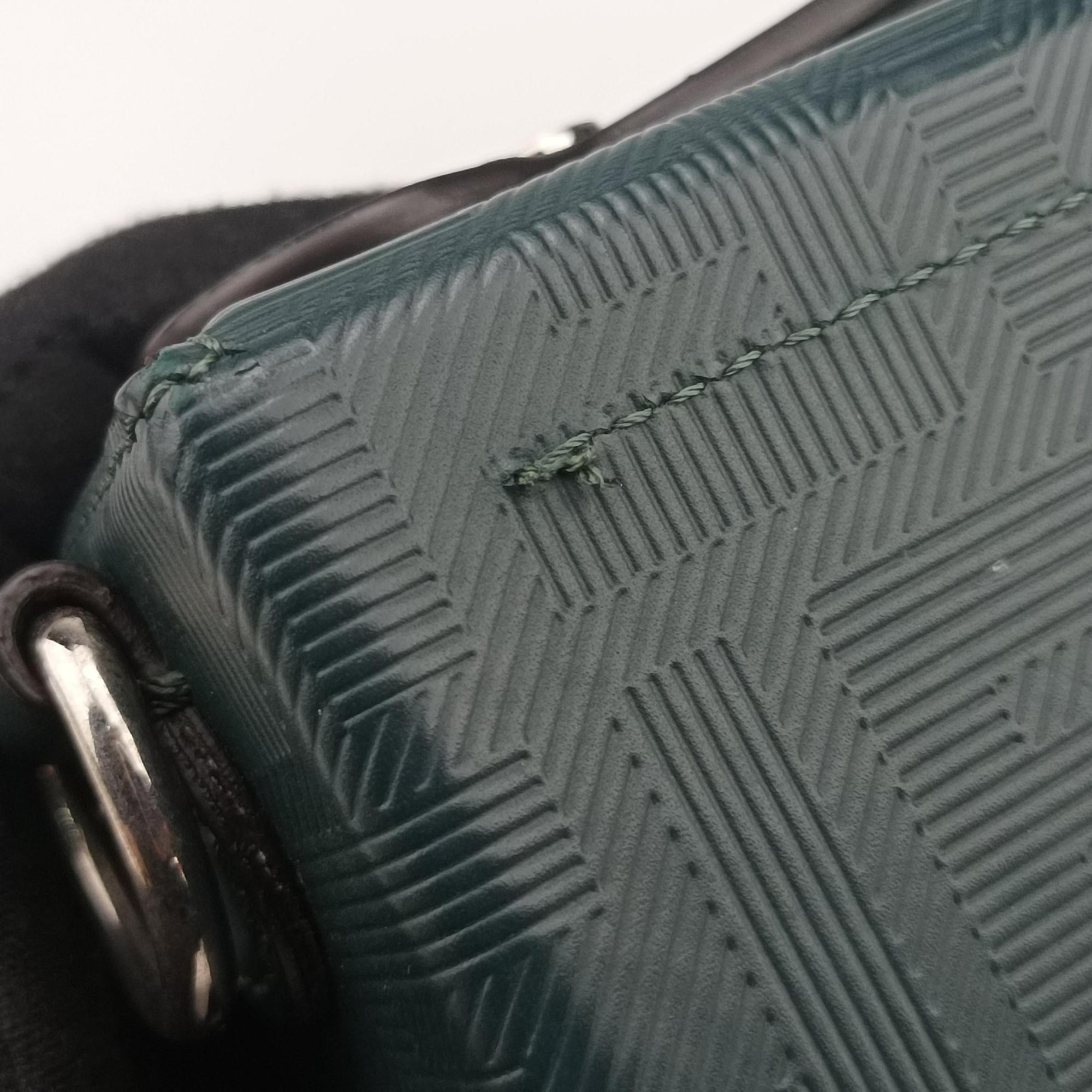 Pre-owned Fendi Soft Trunk Green Leather 7VA565 shoulderbag | stylenewstar