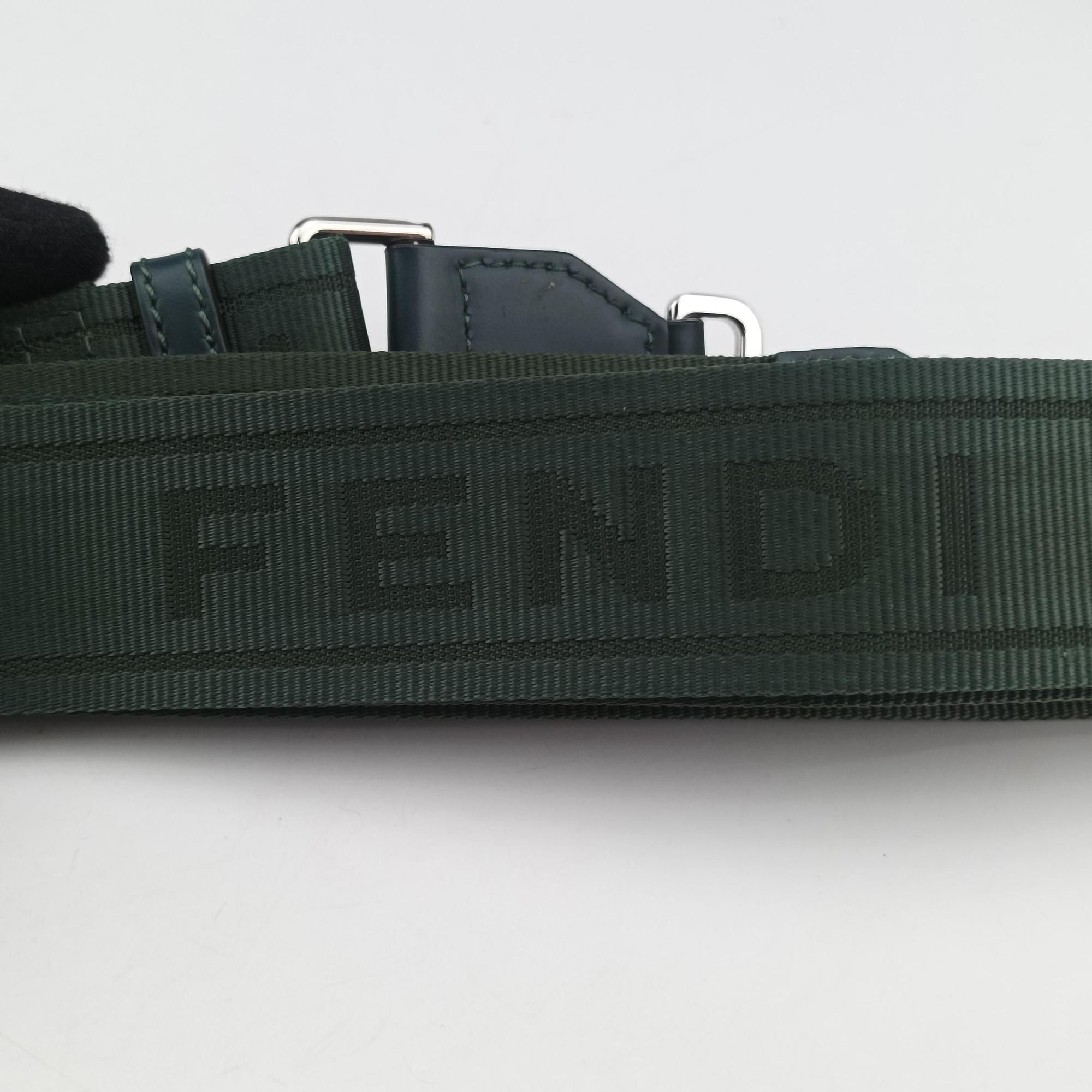 Pre-owned Fendi Soft Trunk Green Leather 7VA565 shoulderbag | stylenewstar