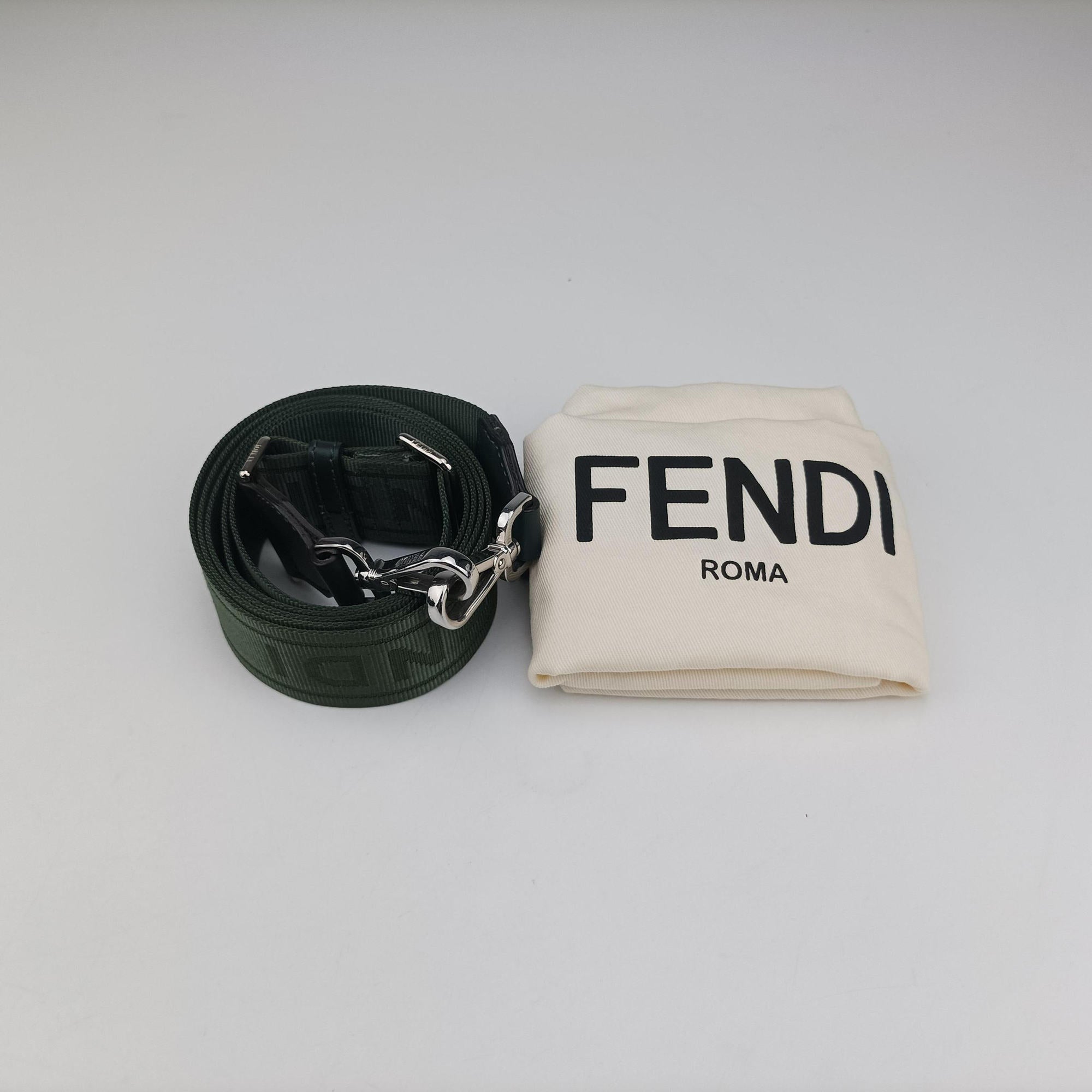 Pre-owned Fendi Soft Trunk Green Leather 7VA565 shoulderbag | stylenewstar