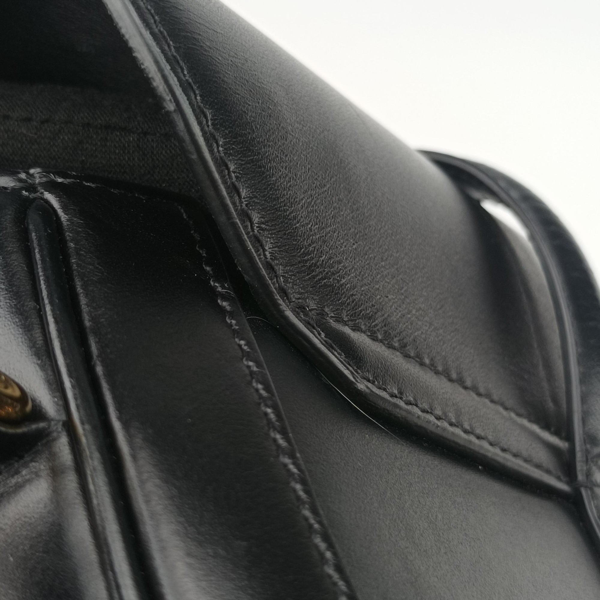Pre-owned Celine Small Besace 16 Black Leather 188013 shoulderbag | stylenewstar