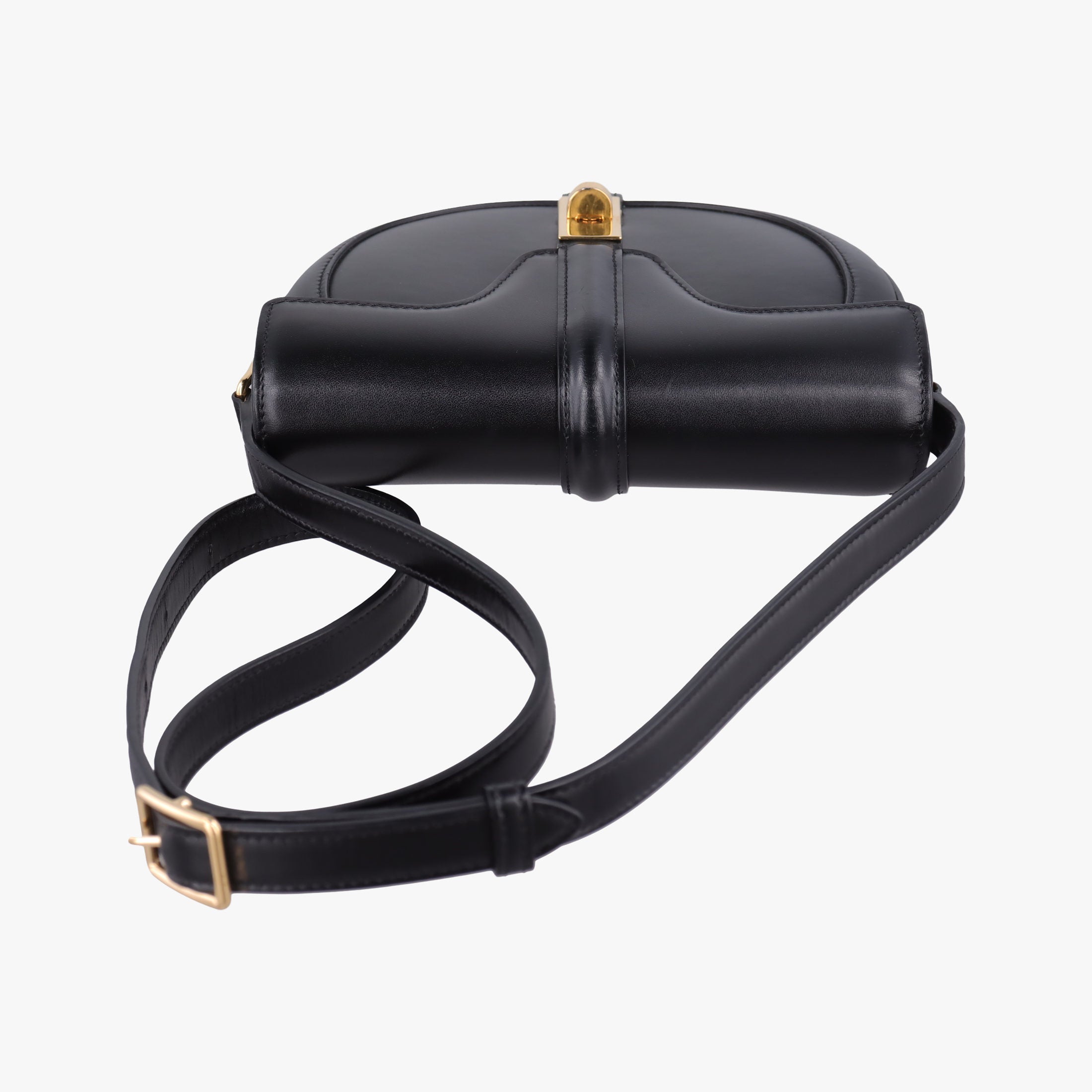 Pre-owned Celine Small Besace 16 Black Leather 188013 shoulderbag | stylenewstar