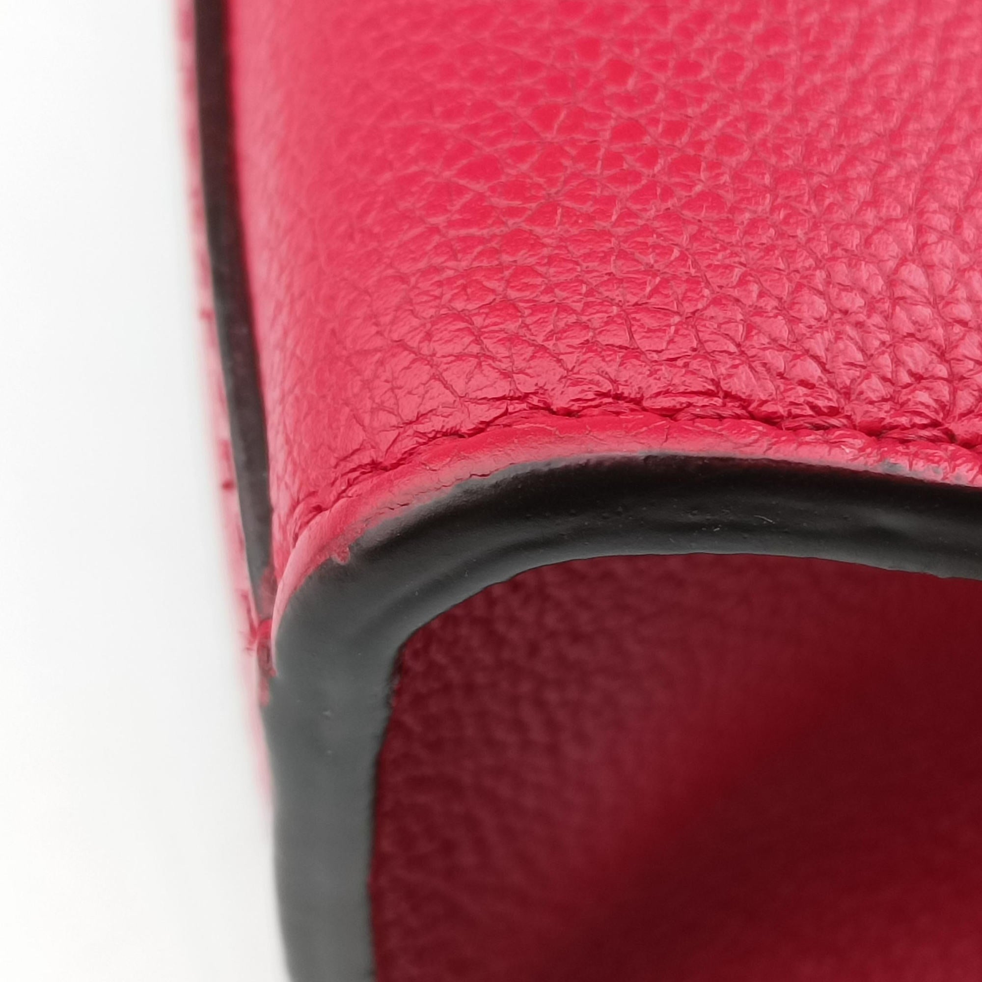 Vintage Louis Vuitton MyLockme BB Ruby Leather M51419 shoulderbag | stylenewstar