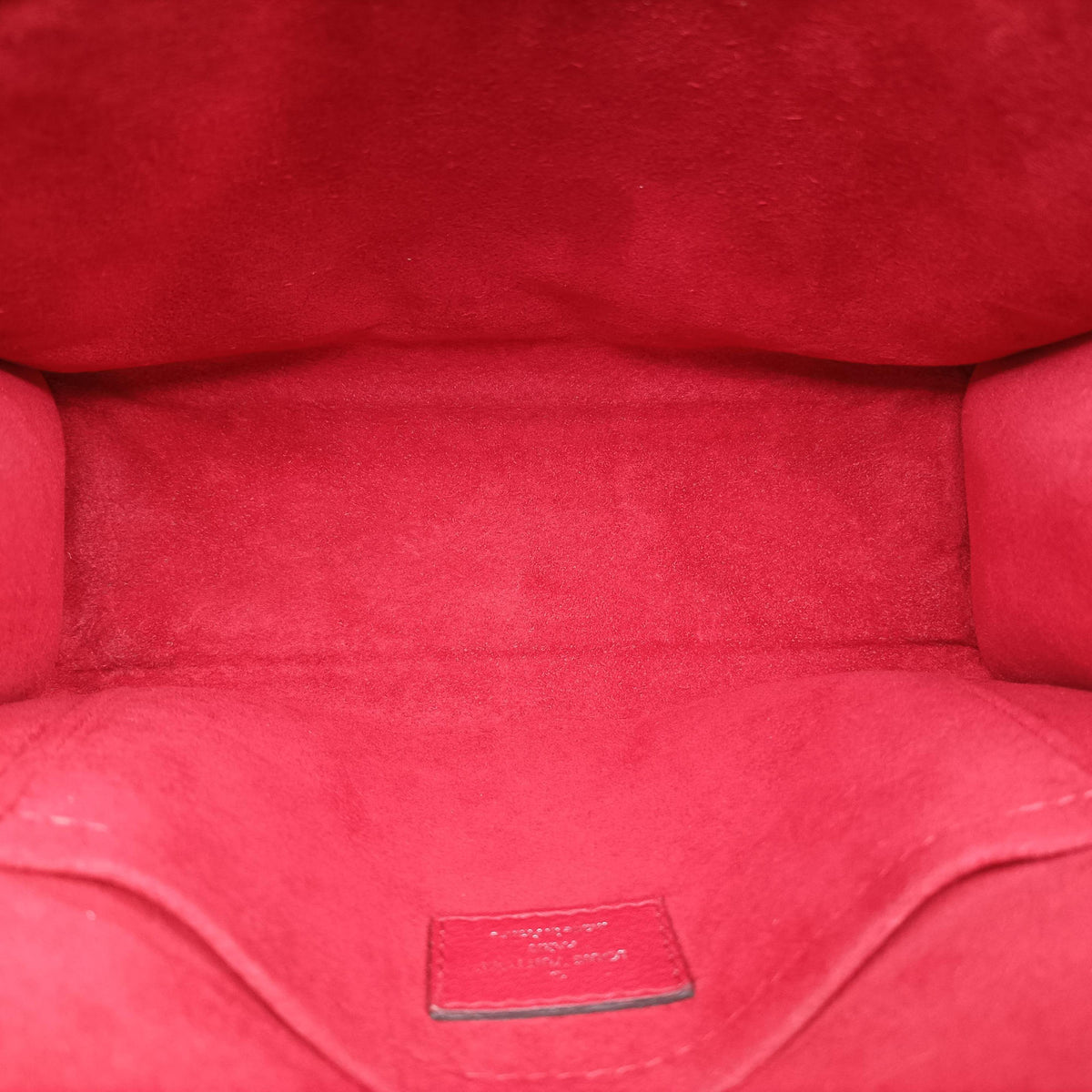 Vintage Louis Vuitton MyLockme BB Ruby Leather M51419 shoulderbag | stylenewstar