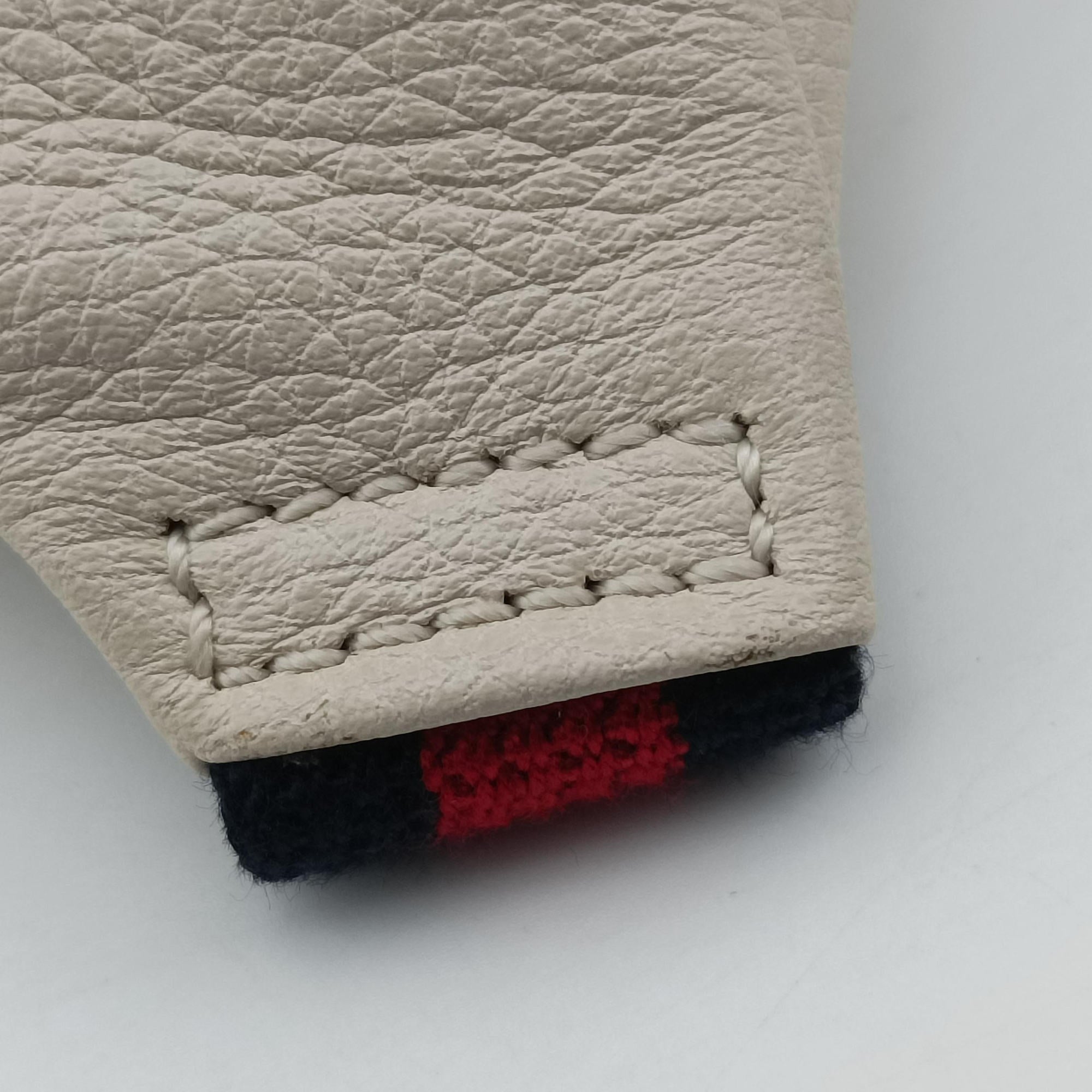 Pre-owned Gucci Print White×Red×Green Leather 527792 bum bag/waist bag | stylenewstar