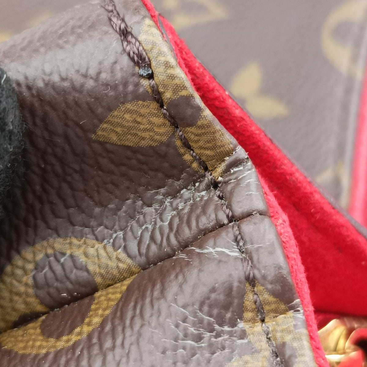 Pre-owned Louis Vuitton PALLAS Chain Brown×CERISE Monogram Canvas×calf leather M41201 shoulderbag | stylenewstar
