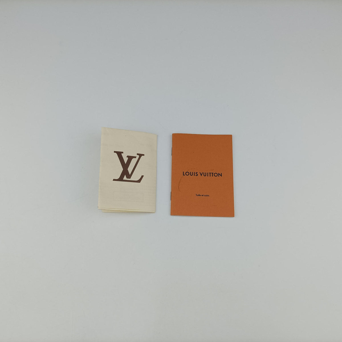 Pre-owned Louis Vuitton PALLAS Chain Brown×CERISE Monogram Canvas×calf leather M41201 shoulderbag | stylenewstar
