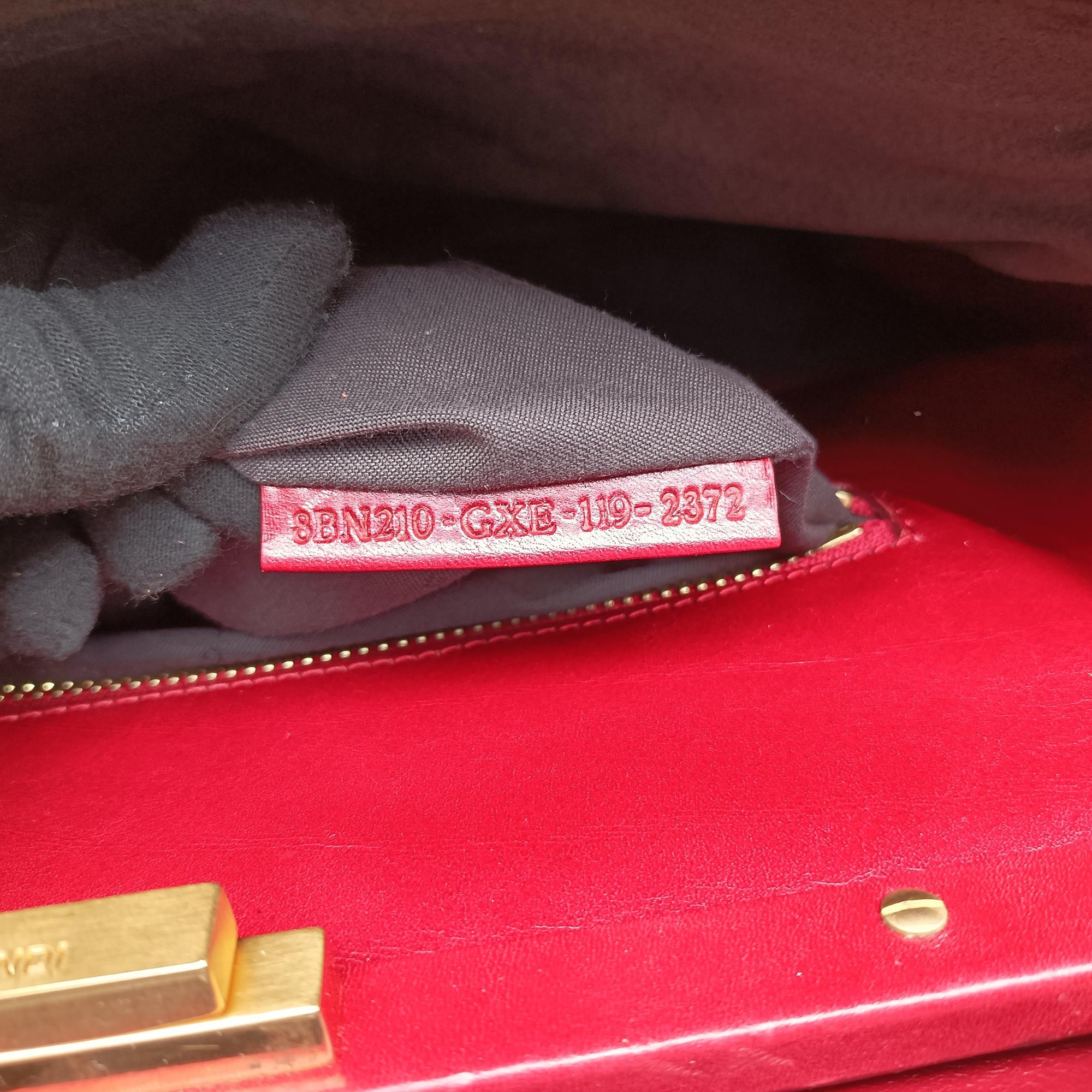 Pre-owned Fendi PEEKABOO Large Brown × Red pony hair× Leather 8BN210 shoulderbag | stylenewstar