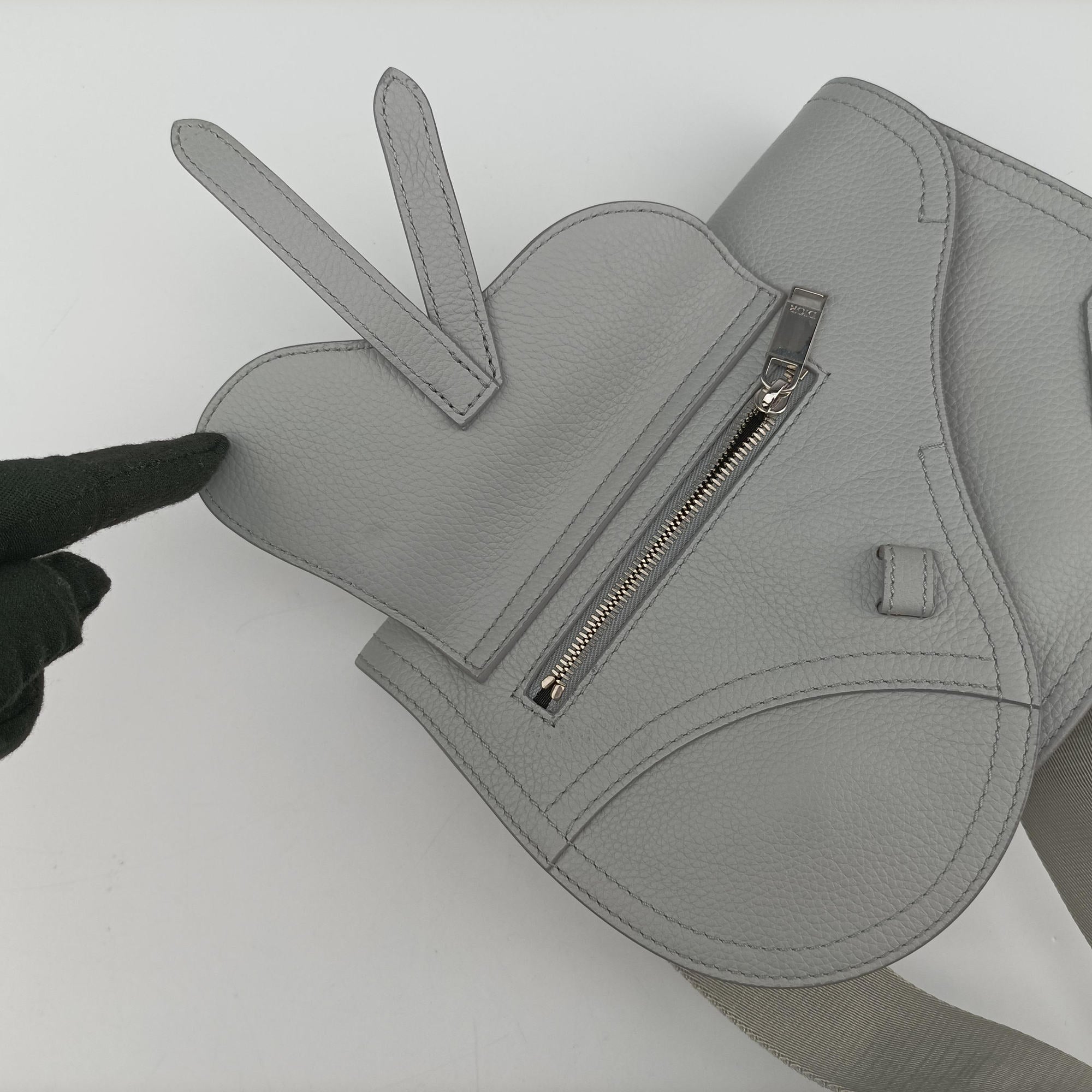 Pre-owned Christian Dior Saddle Gray leather  shoulderbag | stylenewstar
