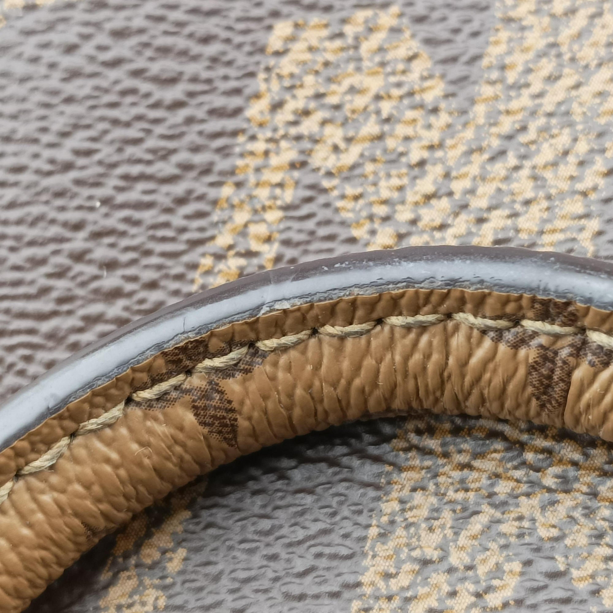 Vintage Louis Vuitton On the Go MM Monogram/Brown Monogram Canvas M45321 shoulderbag | stylenewstar