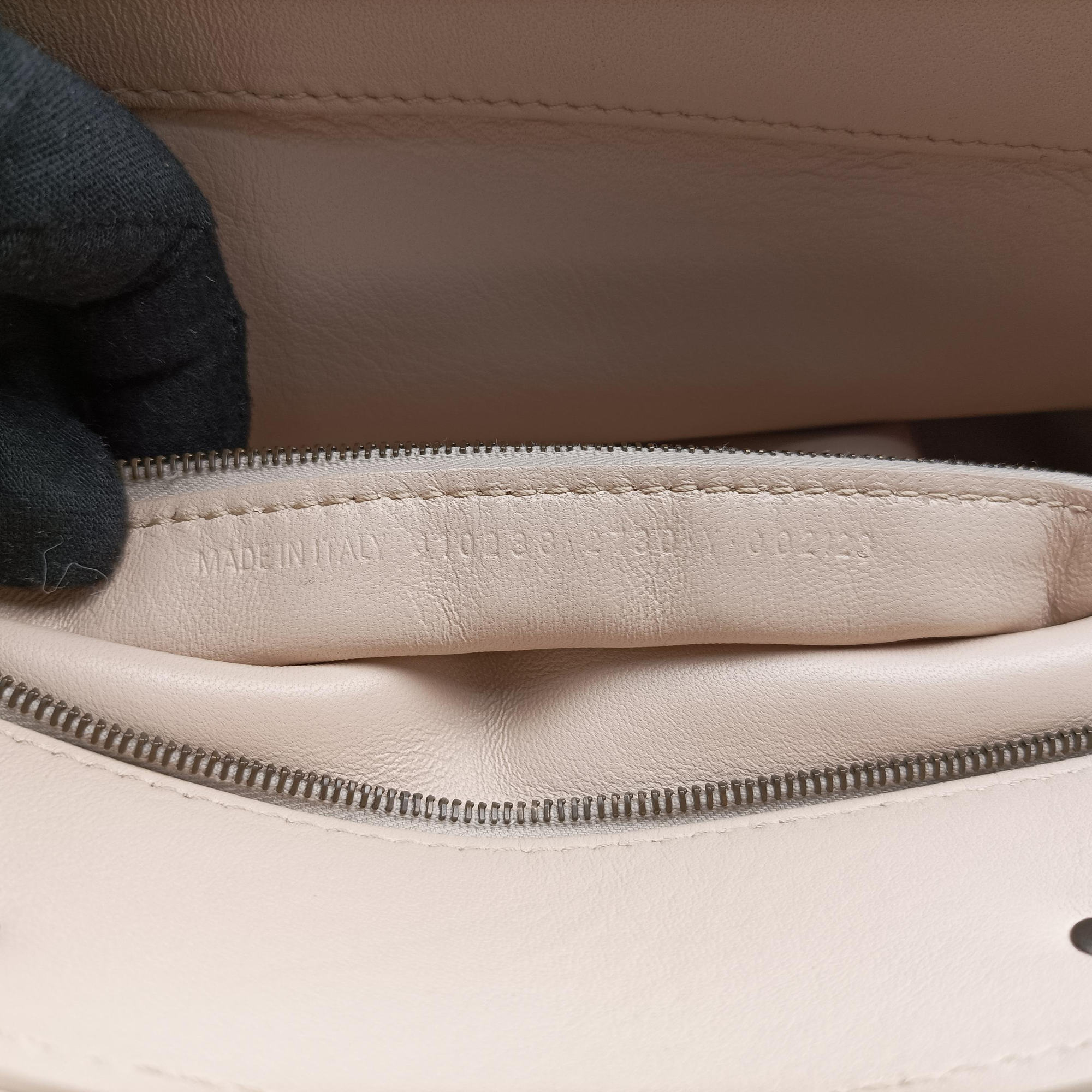 Secondhand Balenciaga PAPIER A6 Beige Mouton  handbag | stylenewstar