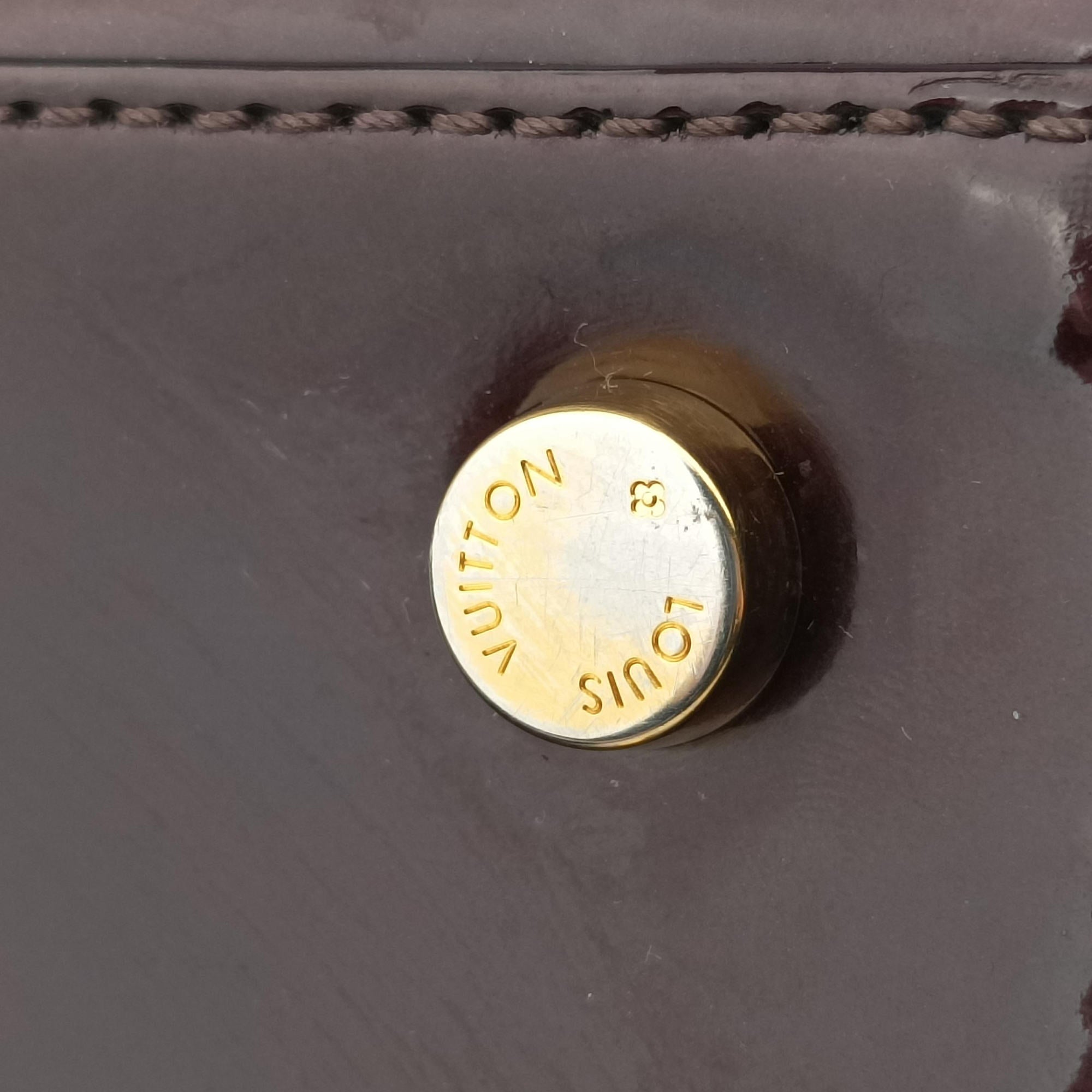 Secondhand Louis Vuitton Brea MM AMARANTE Vernis M91619 shoulderbag | stylenewstar