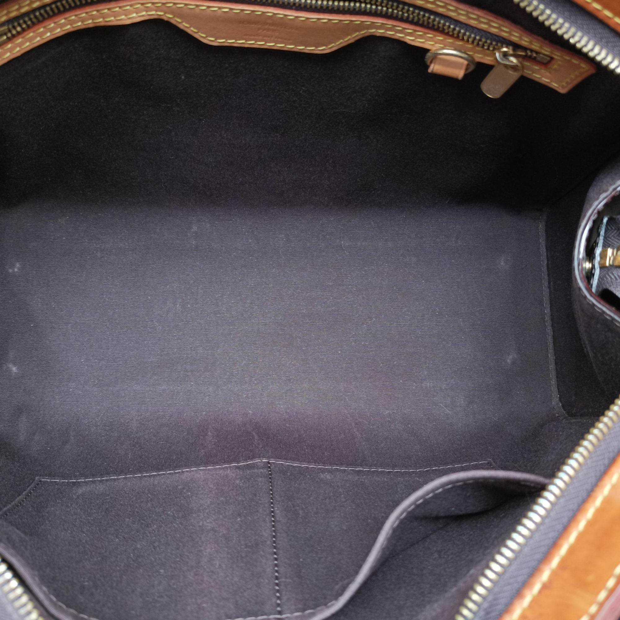 Secondhand Louis Vuitton Brea MM AMARANTE Vernis M91619 shoulderbag | stylenewstar