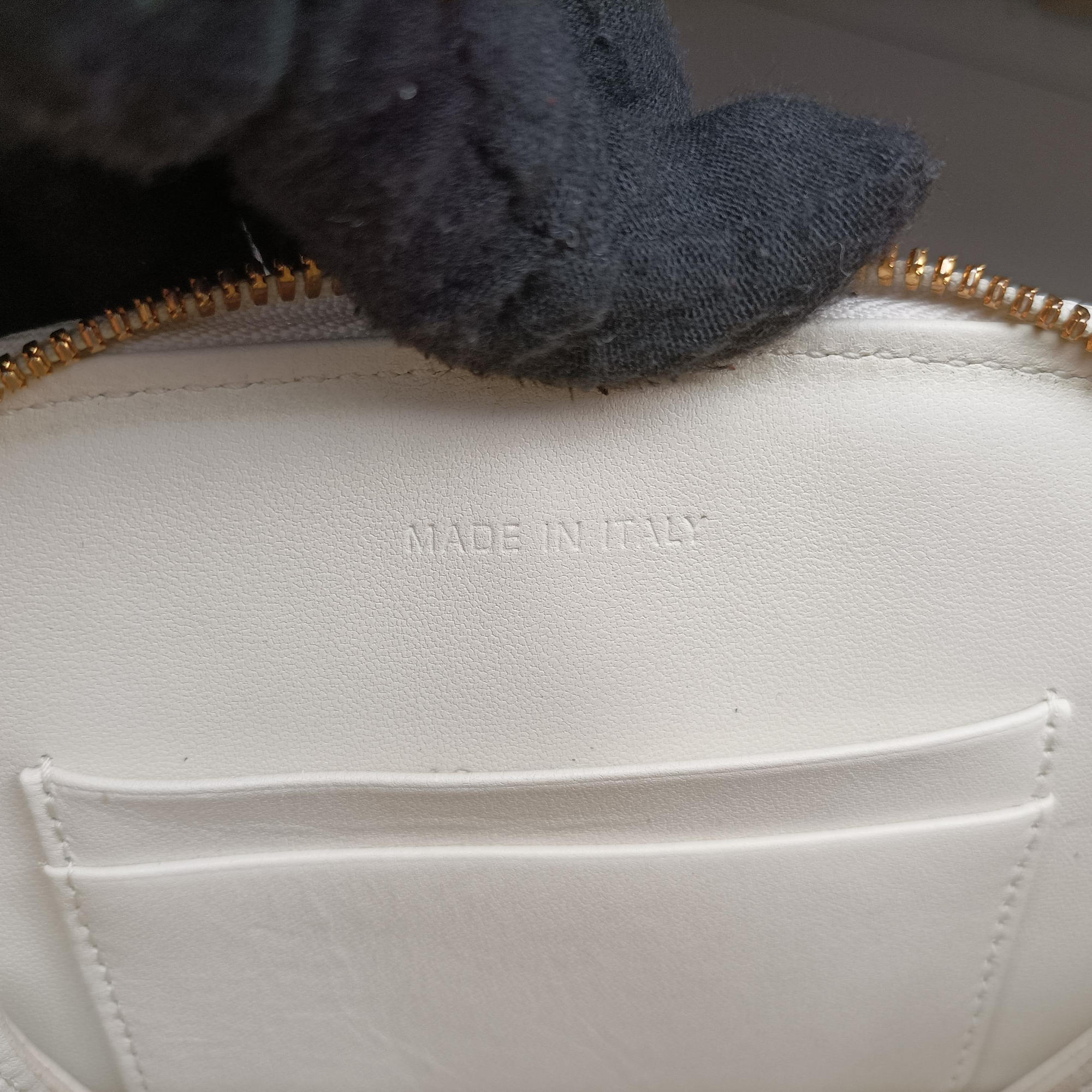 Pre-owned Christian Dior Oval Camera Bag White Leather  shoulderbag | stylenewstar