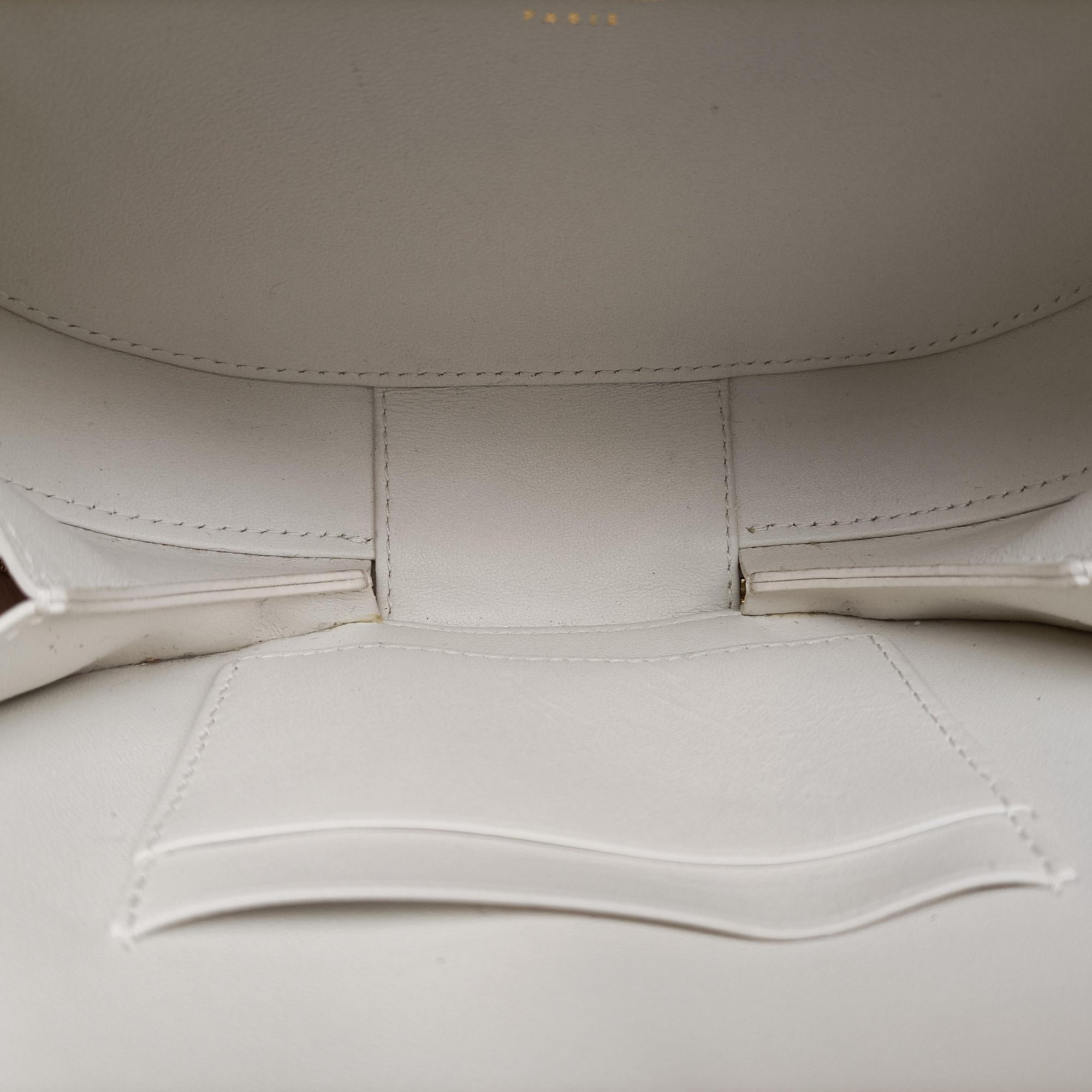 Pre-owned Christian Dior Oval Camera Bag White Leather  shoulderbag | stylenewstar