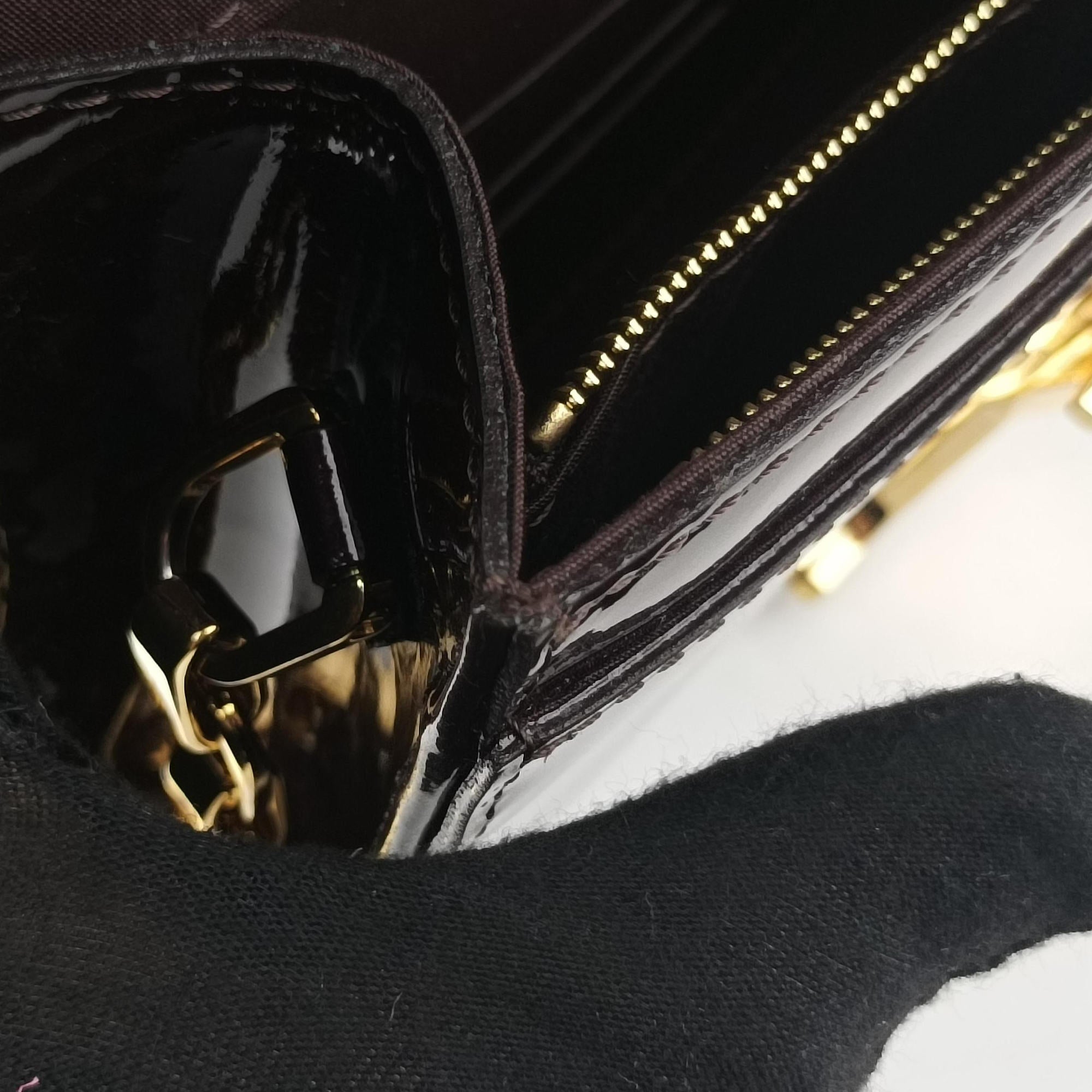 Secondhand Louis Vuitton Pochette Louise GM Amarante Vernis M51631 shoulderbag | stylenewstar