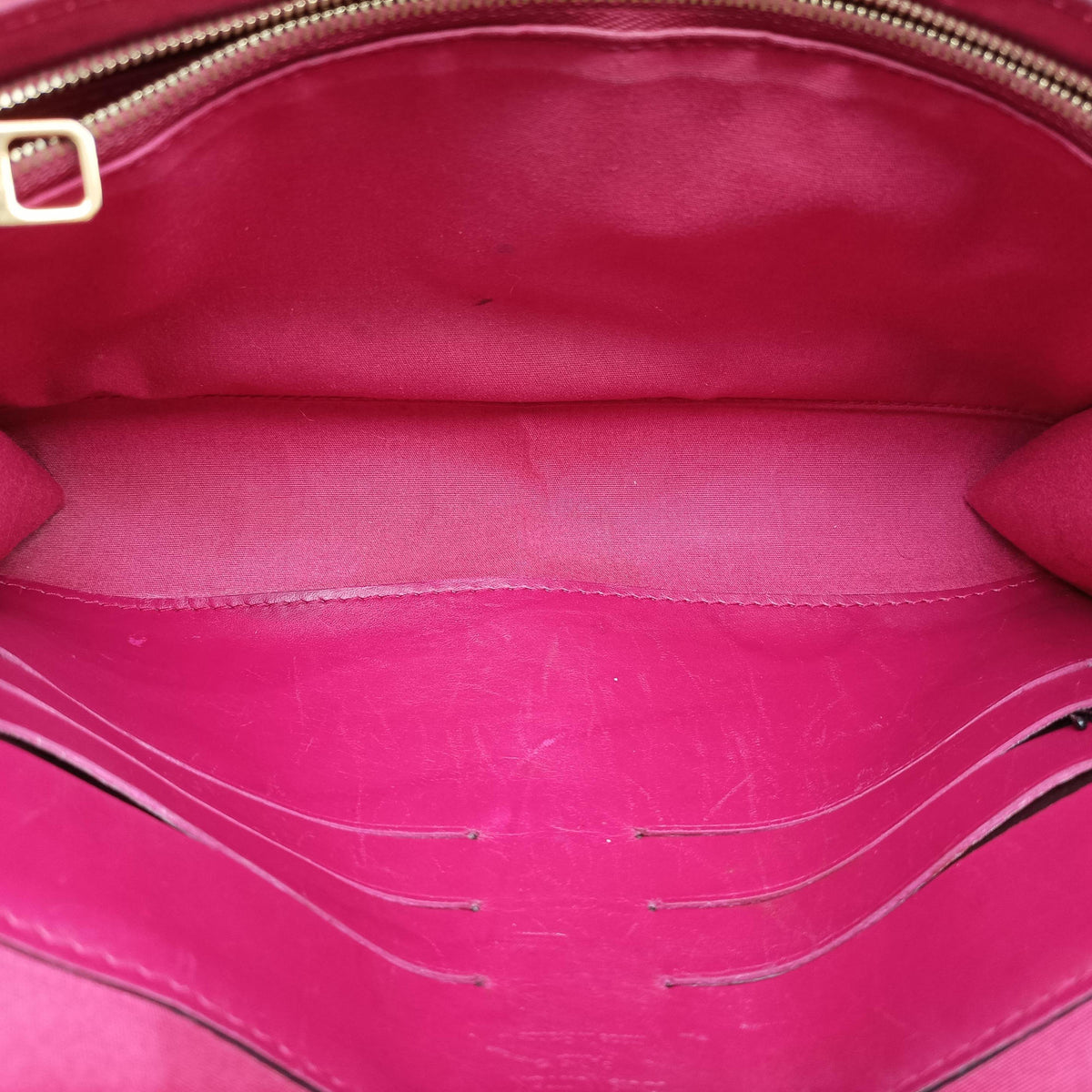 Pre-owned Louis Vuitton Clutch Ana pomme d'amour Vernis M90095 handbag | stylenewstar