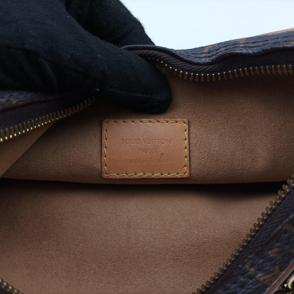 Secondhand Louis Vuitton loop Brown PVC coated canvas M81098 shoulderbag | stylenewstar