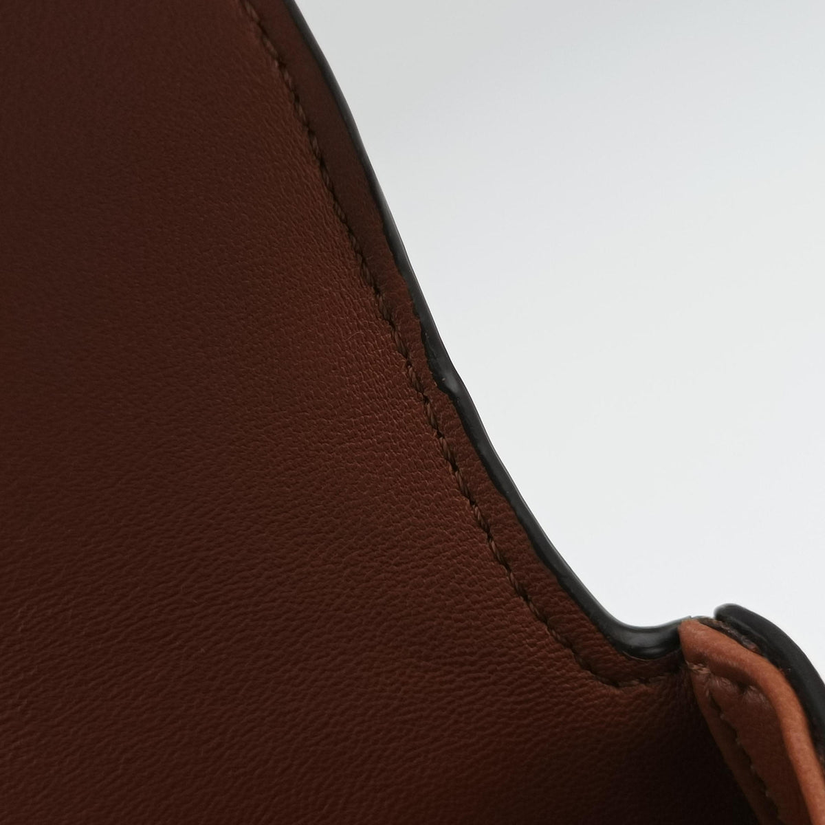 Pre-owned Celine Triomphe Maillon Brown leather  shoulderbag | stylenewstar