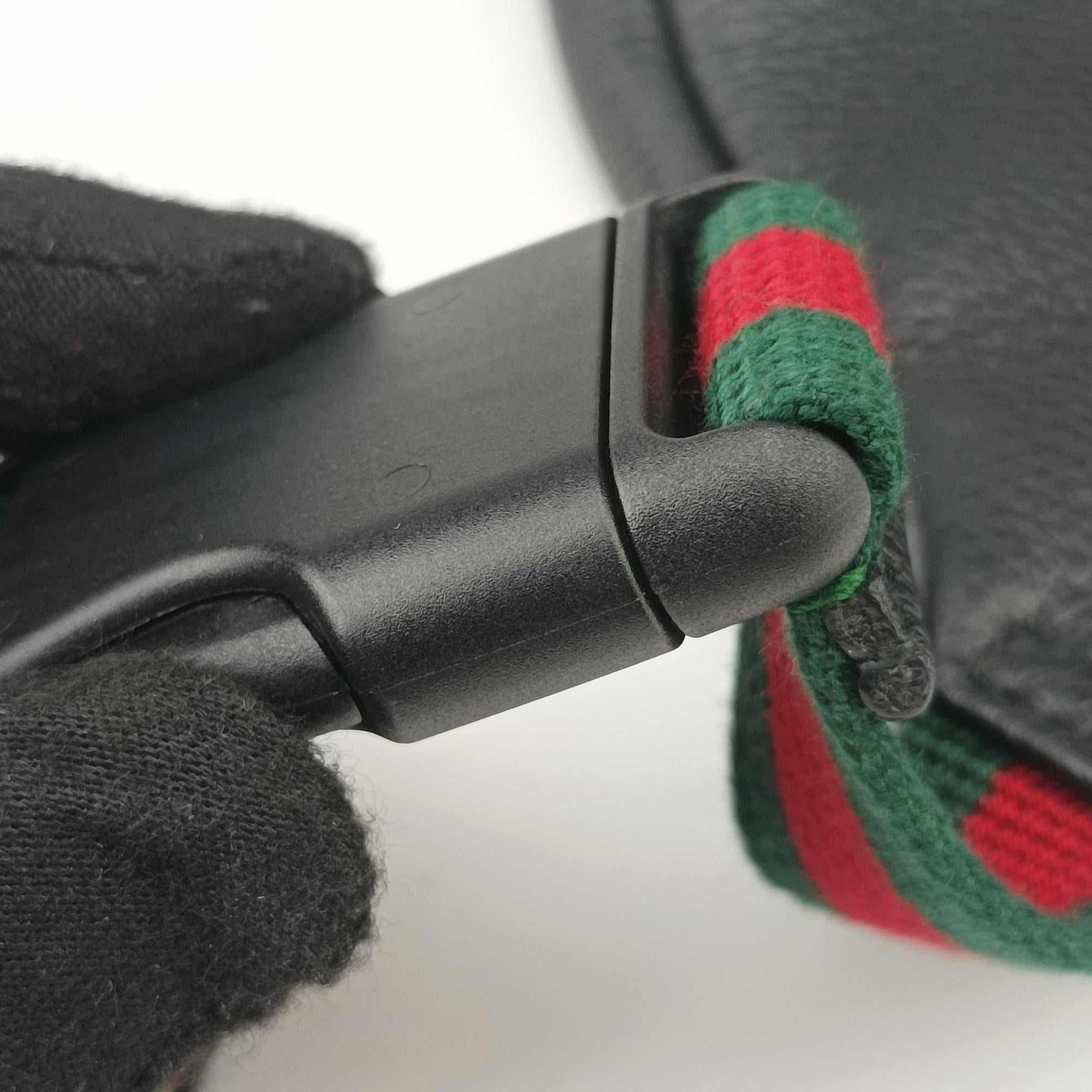 Secondhand Gucci Print Black Leather 527792 bum bag/waist bag | stylenewstar