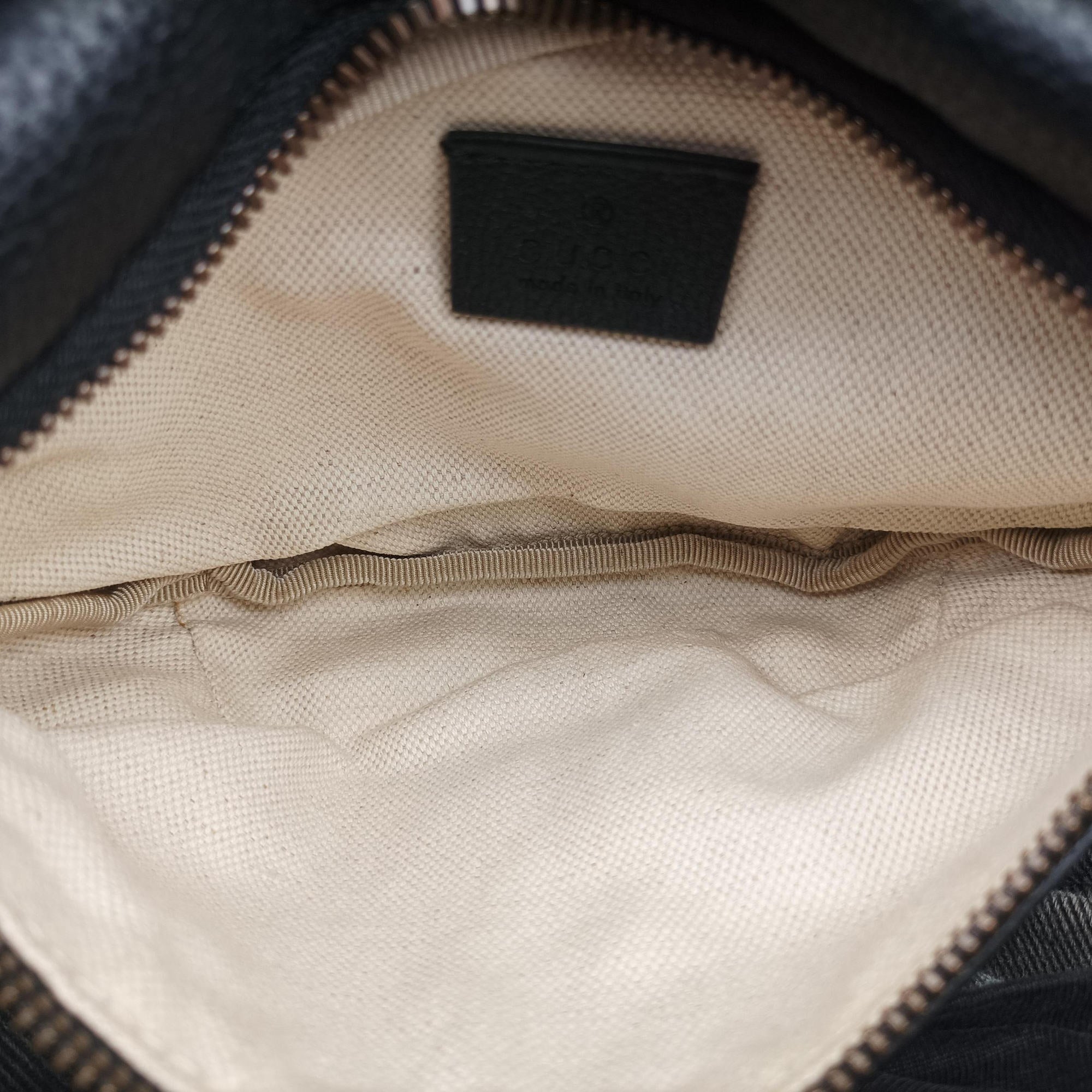 Secondhand Gucci Print Black Leather 527792 bum bag/waist bag | stylenewstar