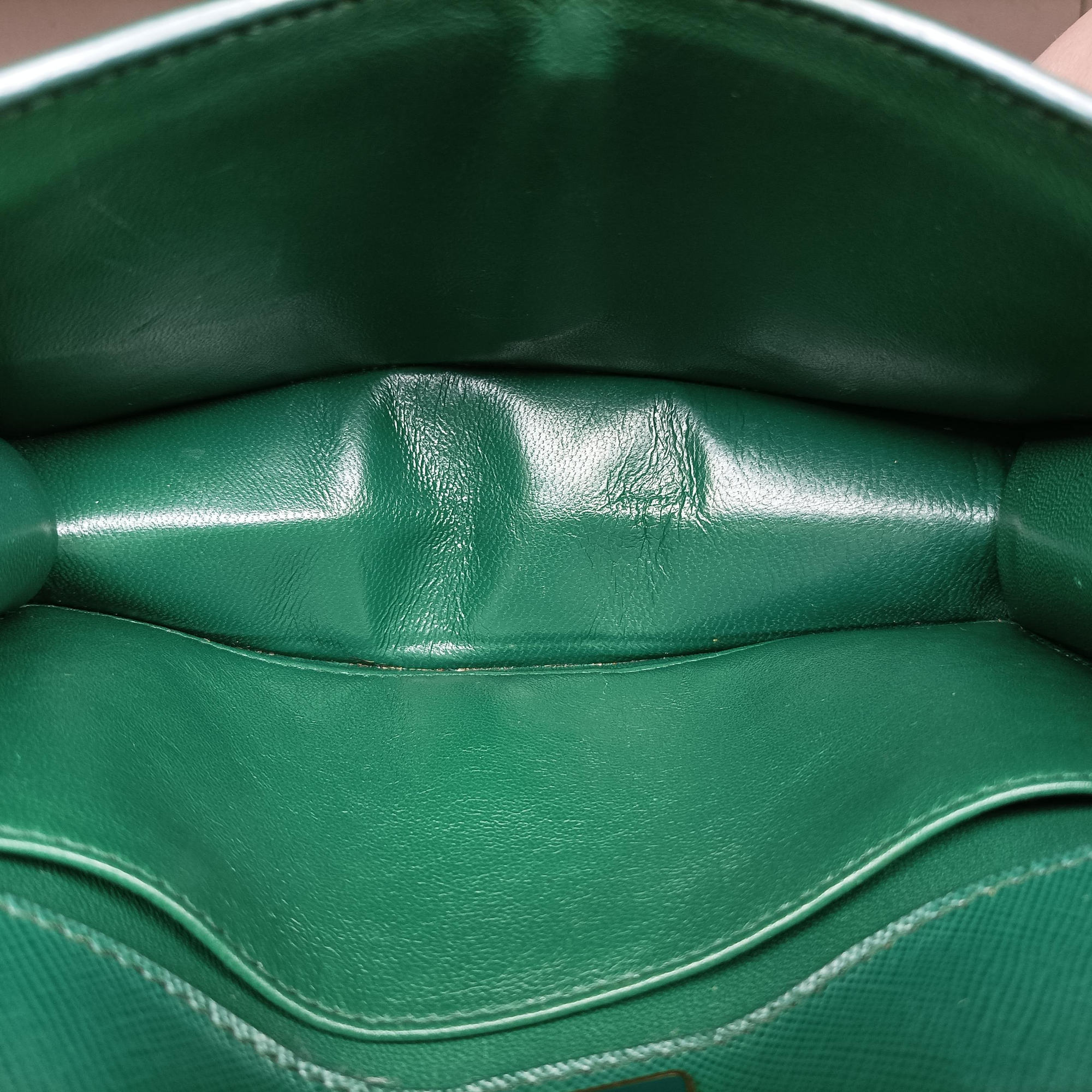 Pre-owned Prada Corole Chain Green Saffiano Leather  shoulderbag | stylenewstar