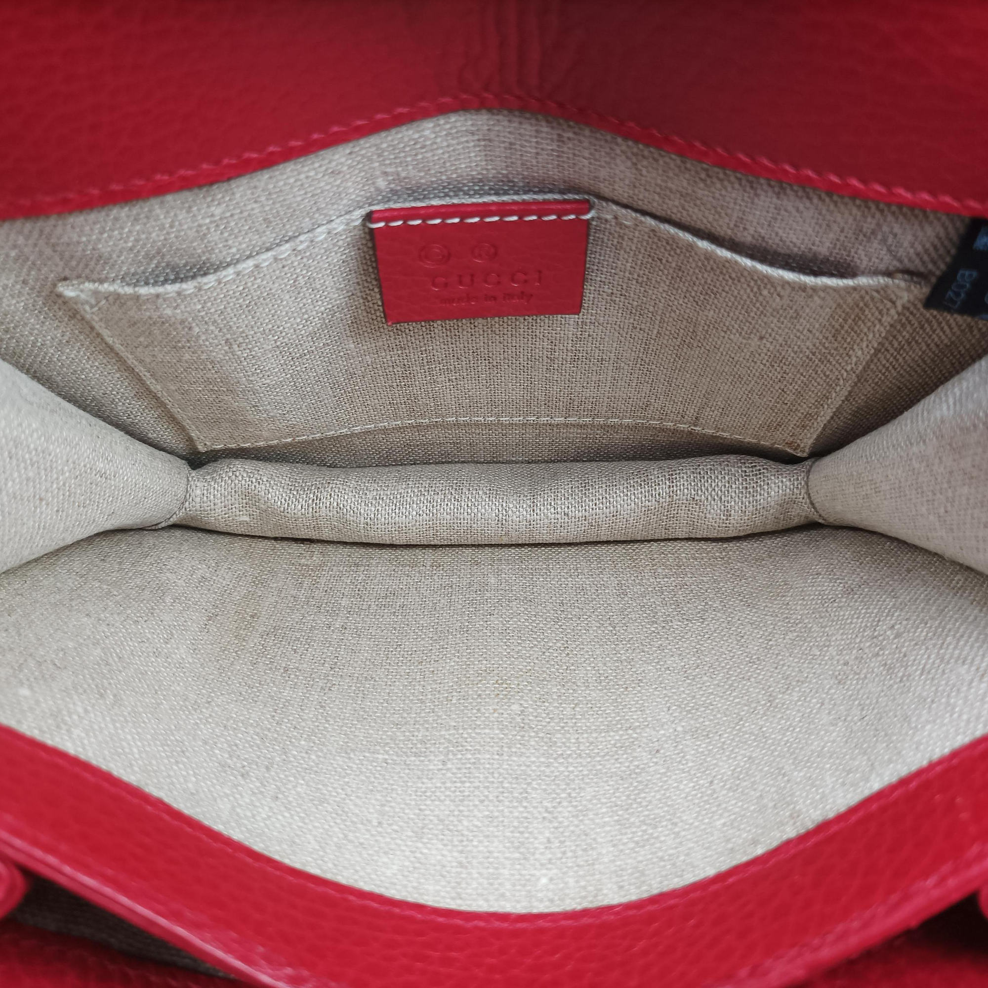 Secondhand Gucci Interlocking G Red Leather 510304 shoulderbag | stylenewstar