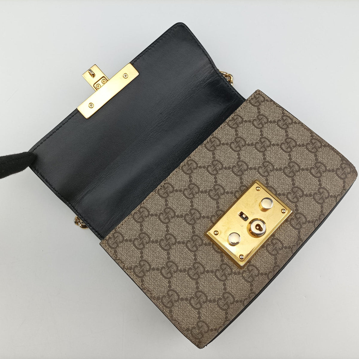 Pre-owned Gucci Padlock Black PVC coated canvas×Leather 409487 shoulderbag | stylenewstar