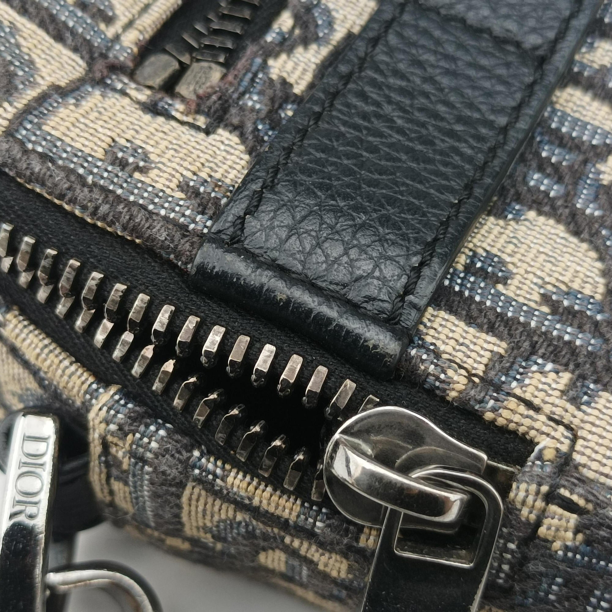 Pre-owned Christian Dior Safari Oblique Navy×Gray jacquard×Leather  shoulderbag | stylenewstar