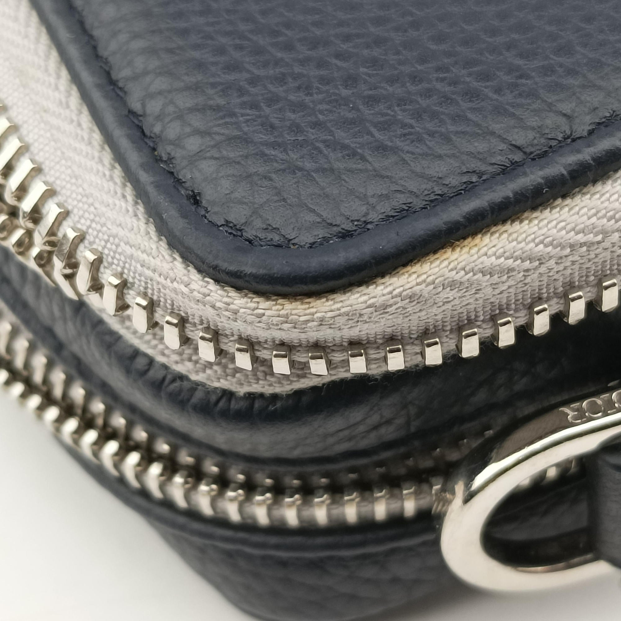 Vintage Christian Dior Compact Messenger Navy × Grey Leather  shoulderbag | stylenewstar