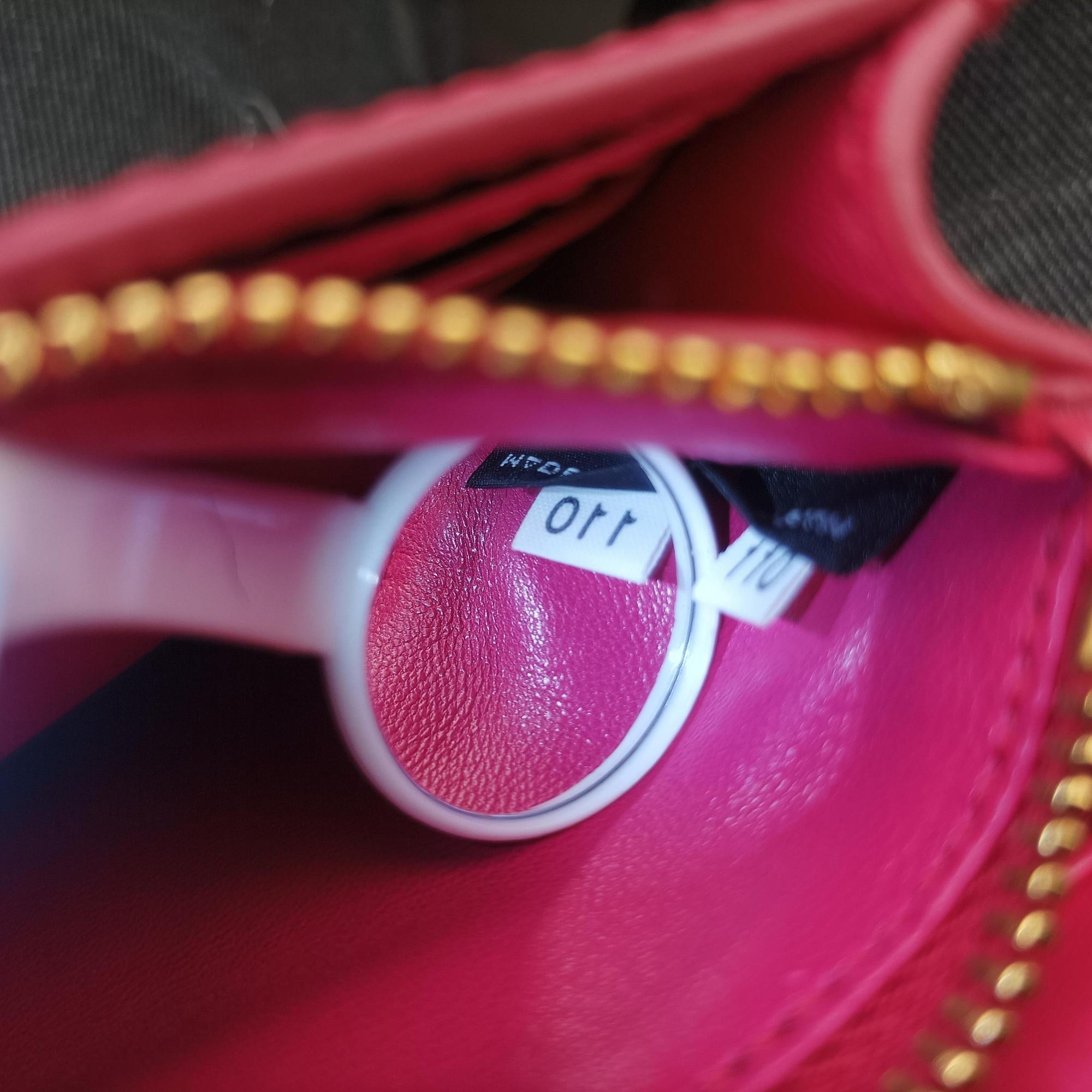 Pre-owned Prada Sling Bandoliera Red Patent SAFFIANO Leather　  shoulderbag | stylenewstar
