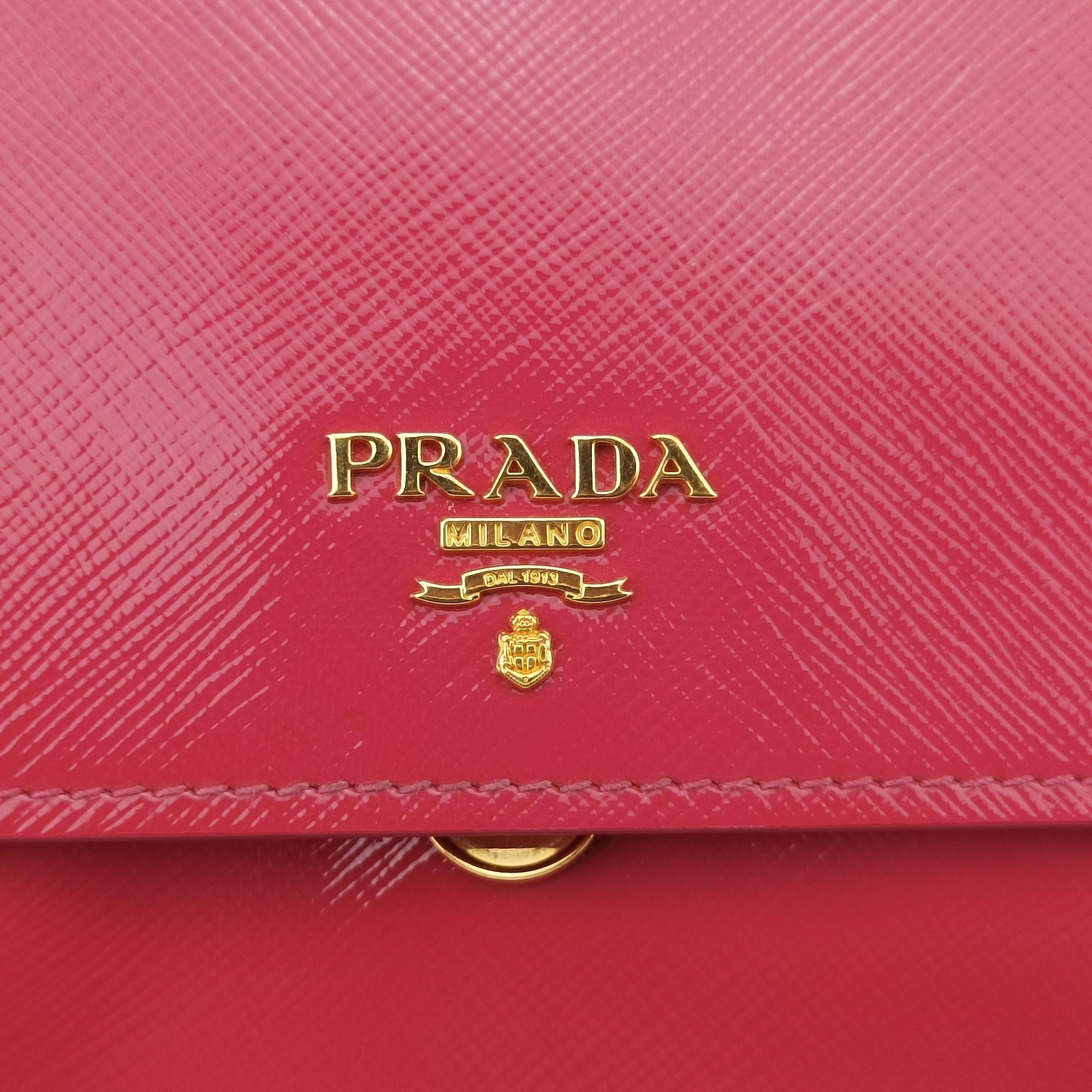 Pre-owned Prada Sling Bandoliera Red Patent SAFFIANO Leather　  shoulderbag | stylenewstar