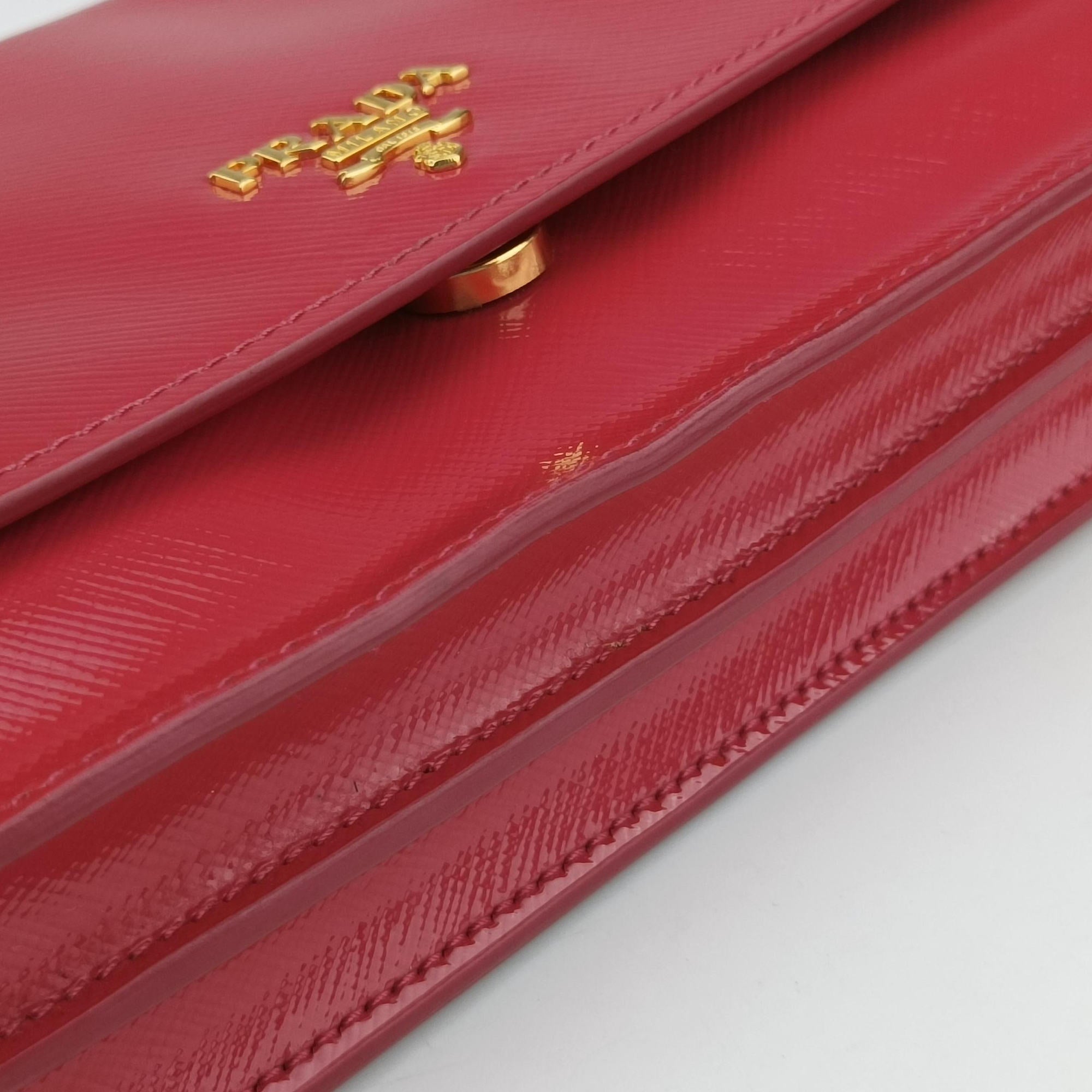 Pre-owned Prada Sling Bandoliera Red Patent SAFFIANO Leather　  shoulderbag | stylenewstar