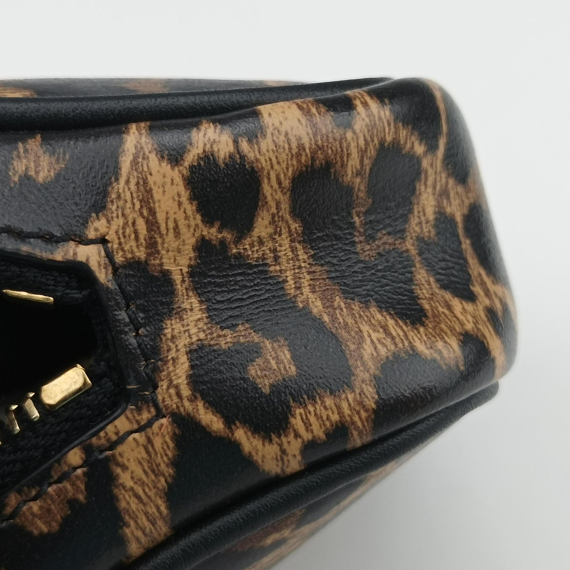 Pre-owned Yves Saint Laurent Baby Lou Leopard Print Heart Black×Brown Leather 650170 shoulderbag | stylenewstar