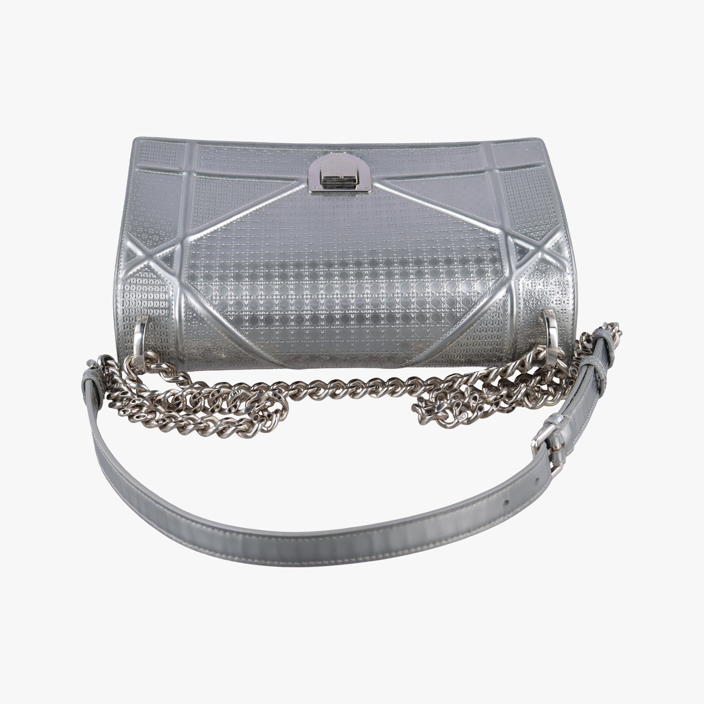 Pre-owned Christian Dior Diorama Silver Leather  shoulderbag | stylenewstar