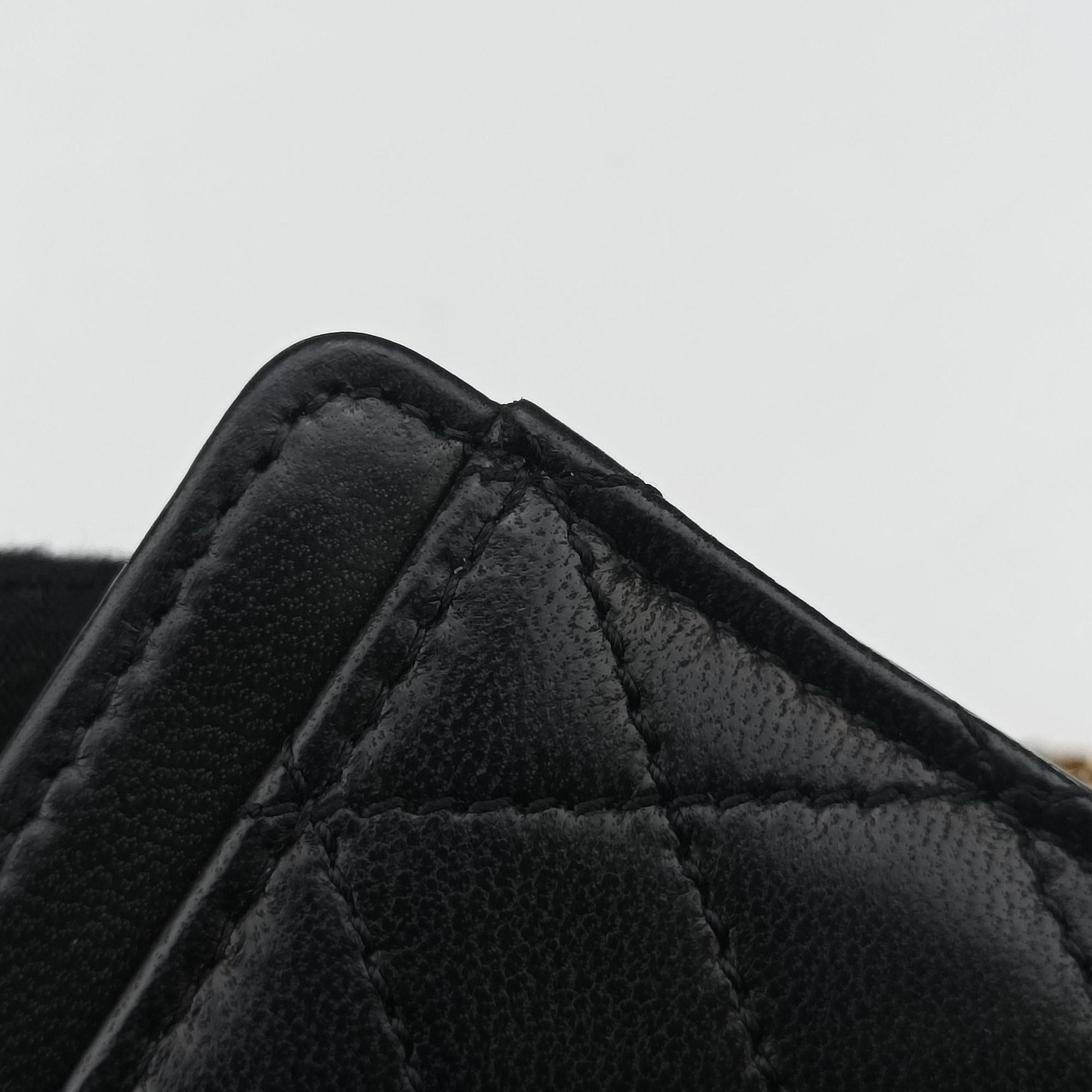 Pre-owned Yves Saint Laurent Gaby Micro Black Leather 685612 shoulderbag | stylenewstar