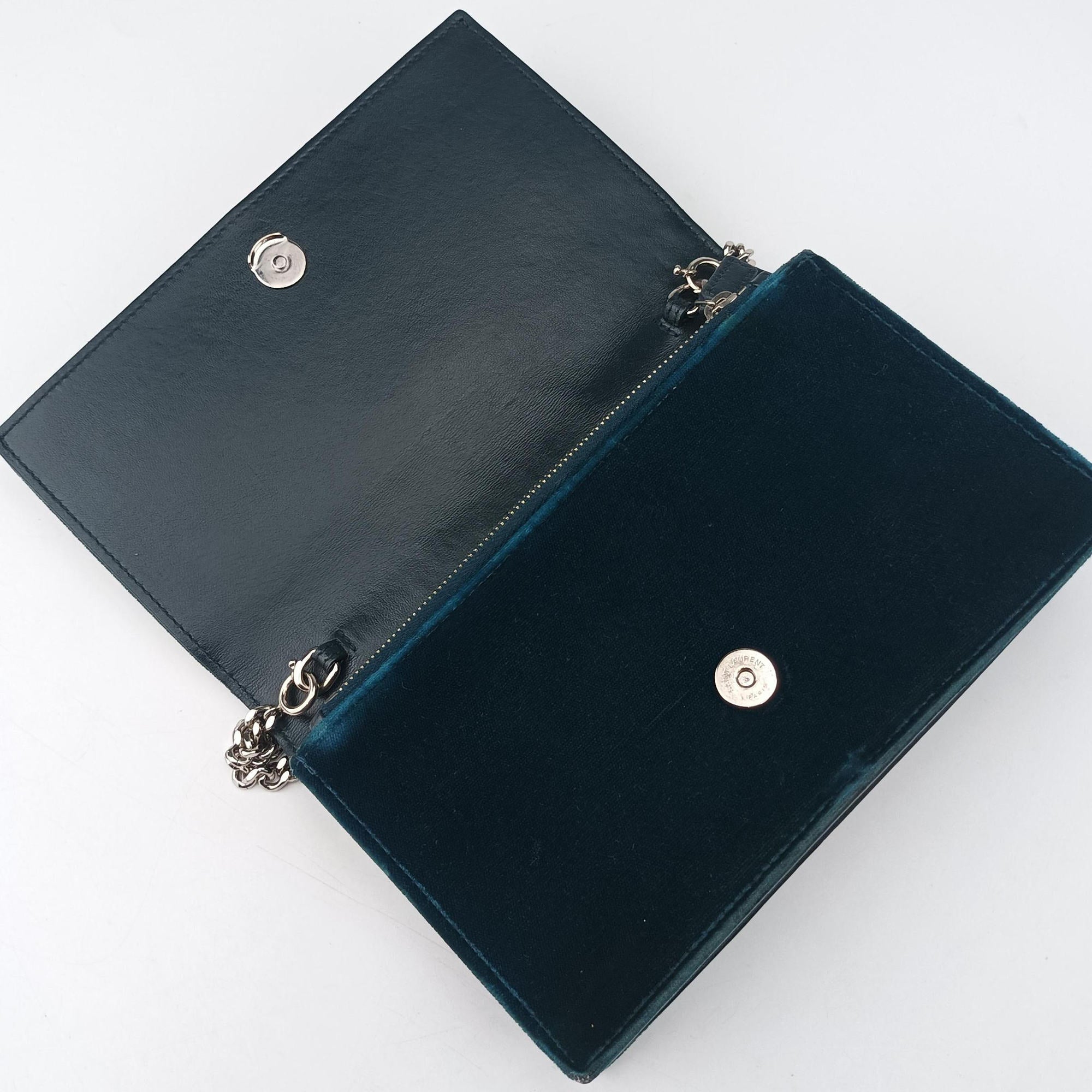 Secondhand Yves Saint Laurent KATE Green velour 491521 shoulderbag | stylenewstar